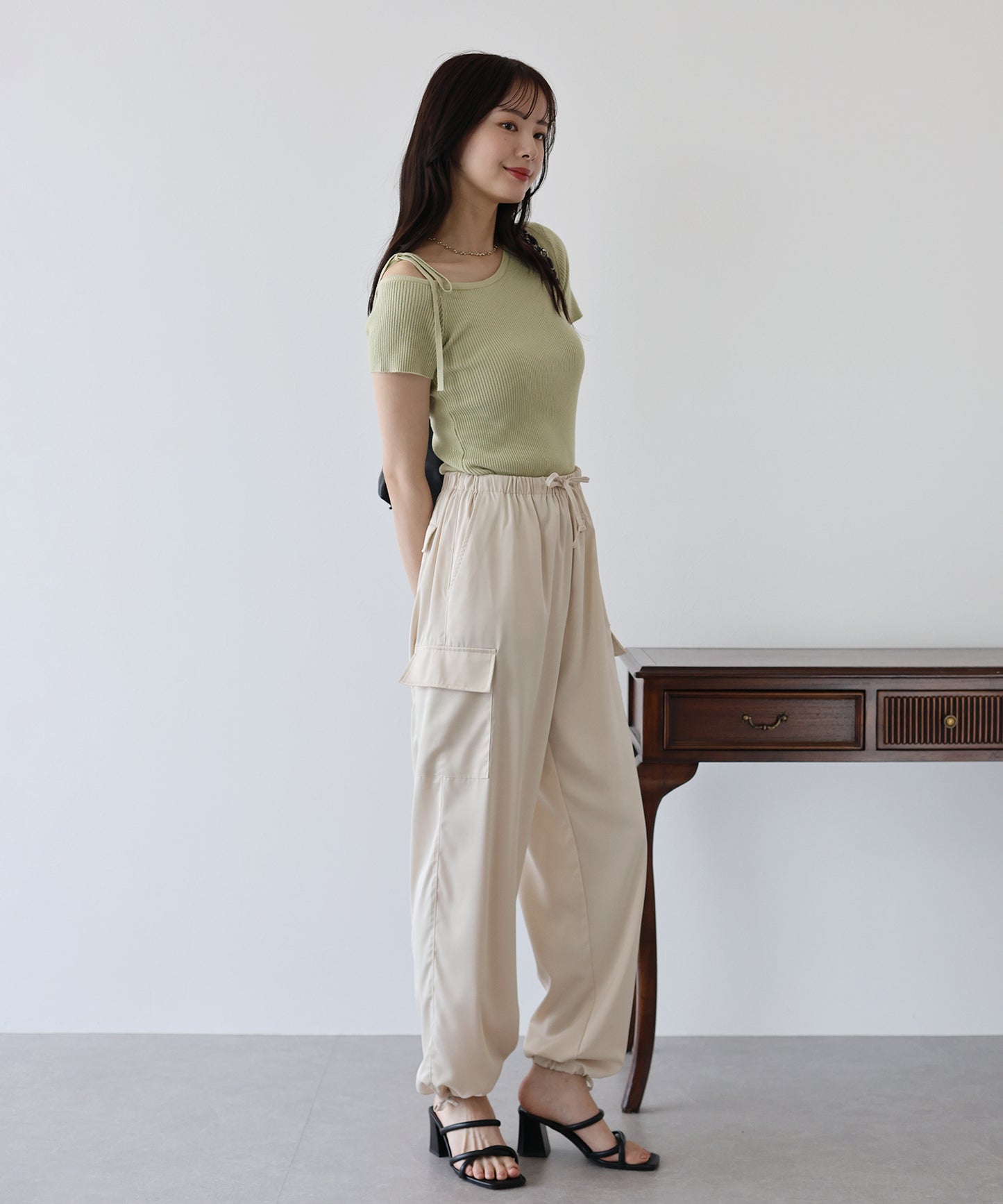 【SALE】ワンオフショルダーリボンニット【ネコポス】