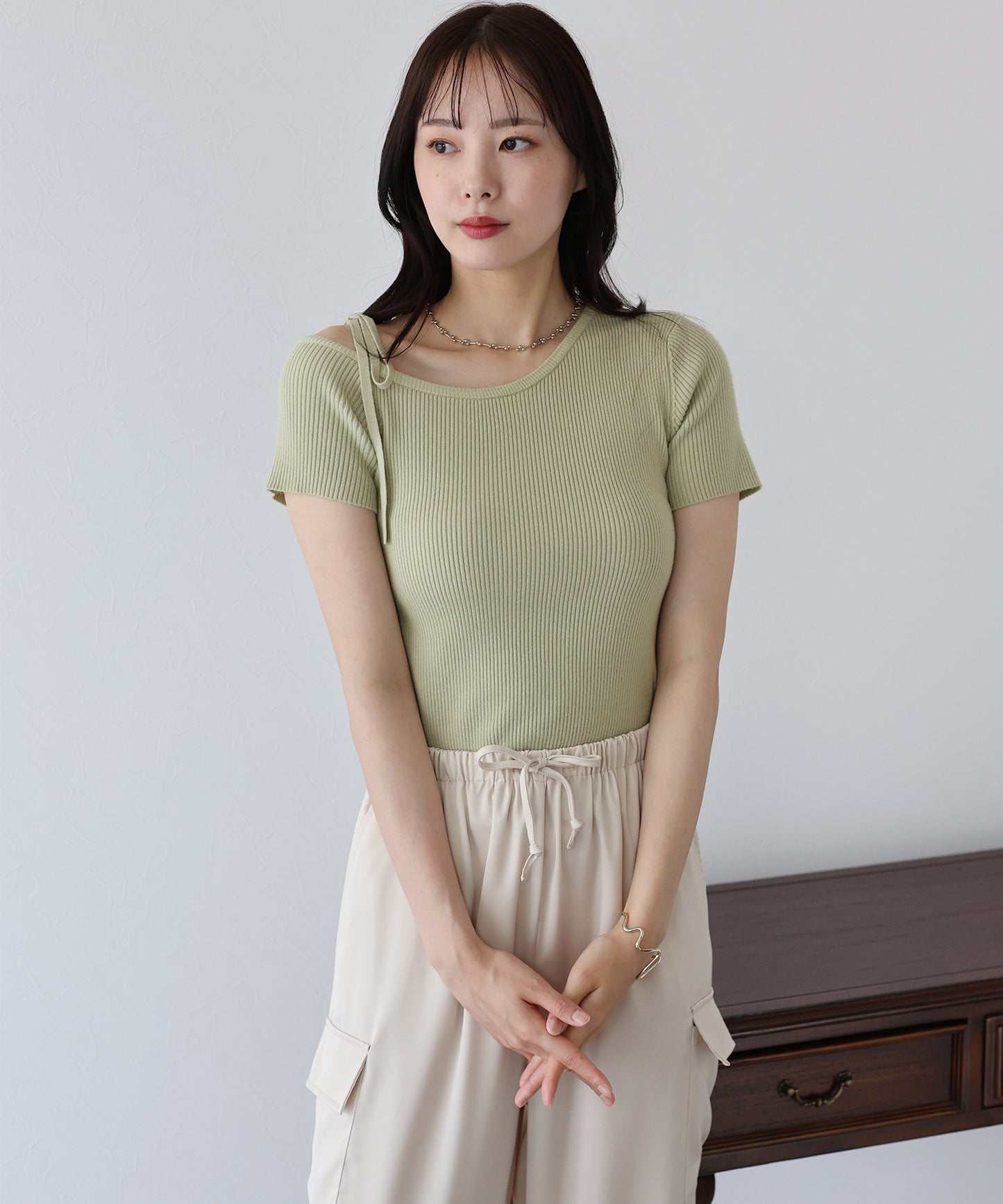 【SALE】ワンオフショルダーリボンニット【ネコポス】