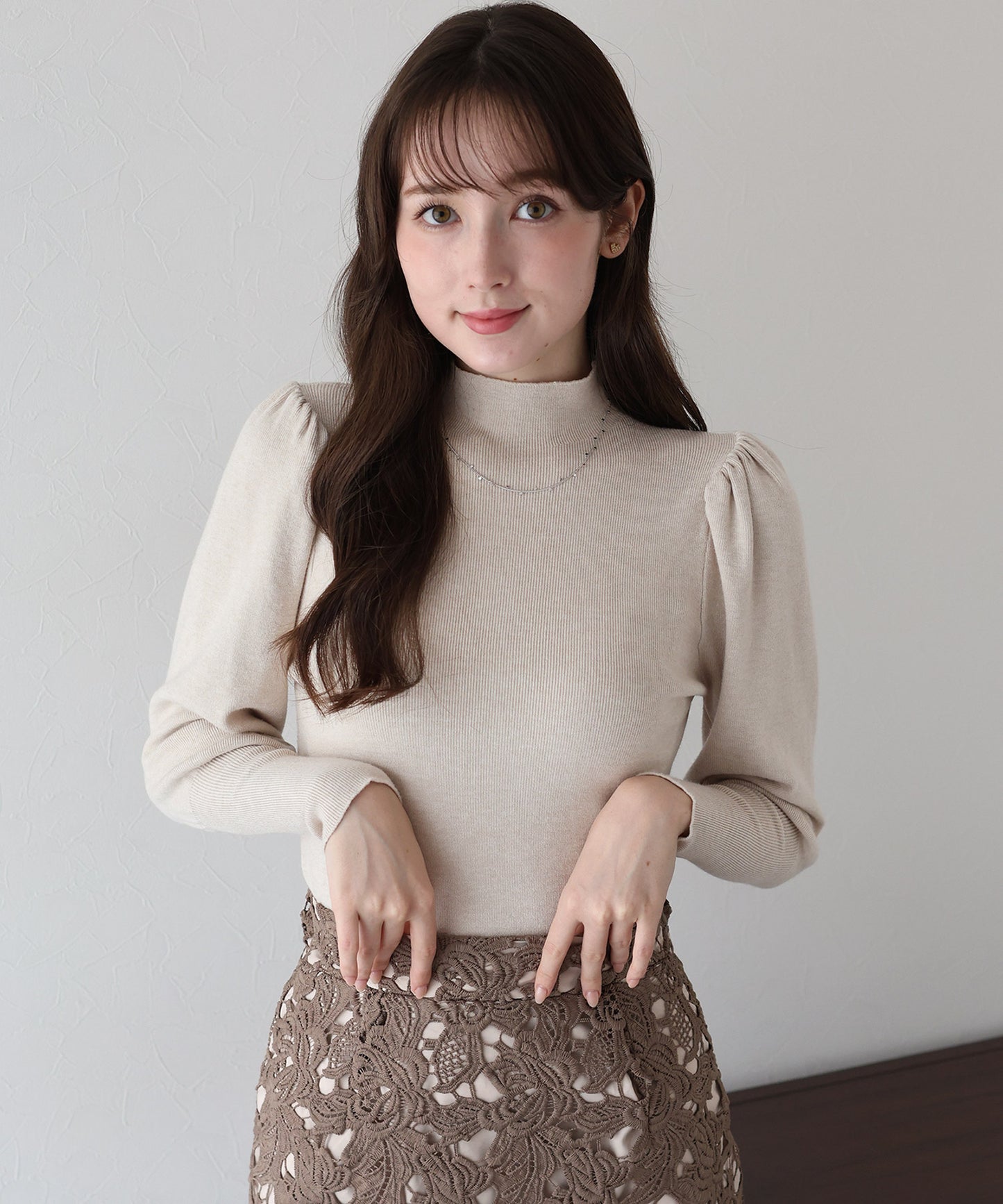 ボリュームパフスリーブニット