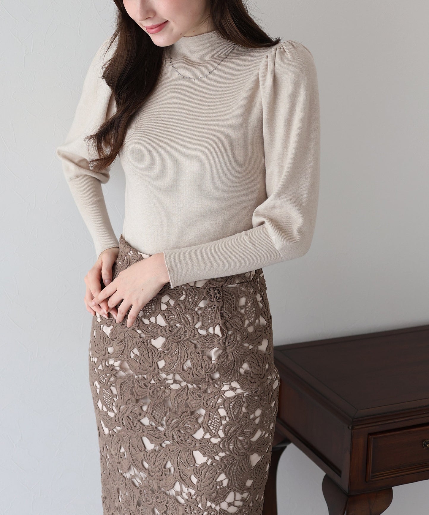 ボリュームパフスリーブニット