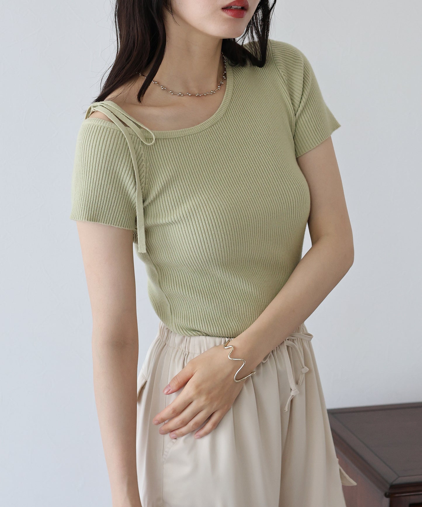【SALE】ワンオフショルダーリボンニット【ネコポス】