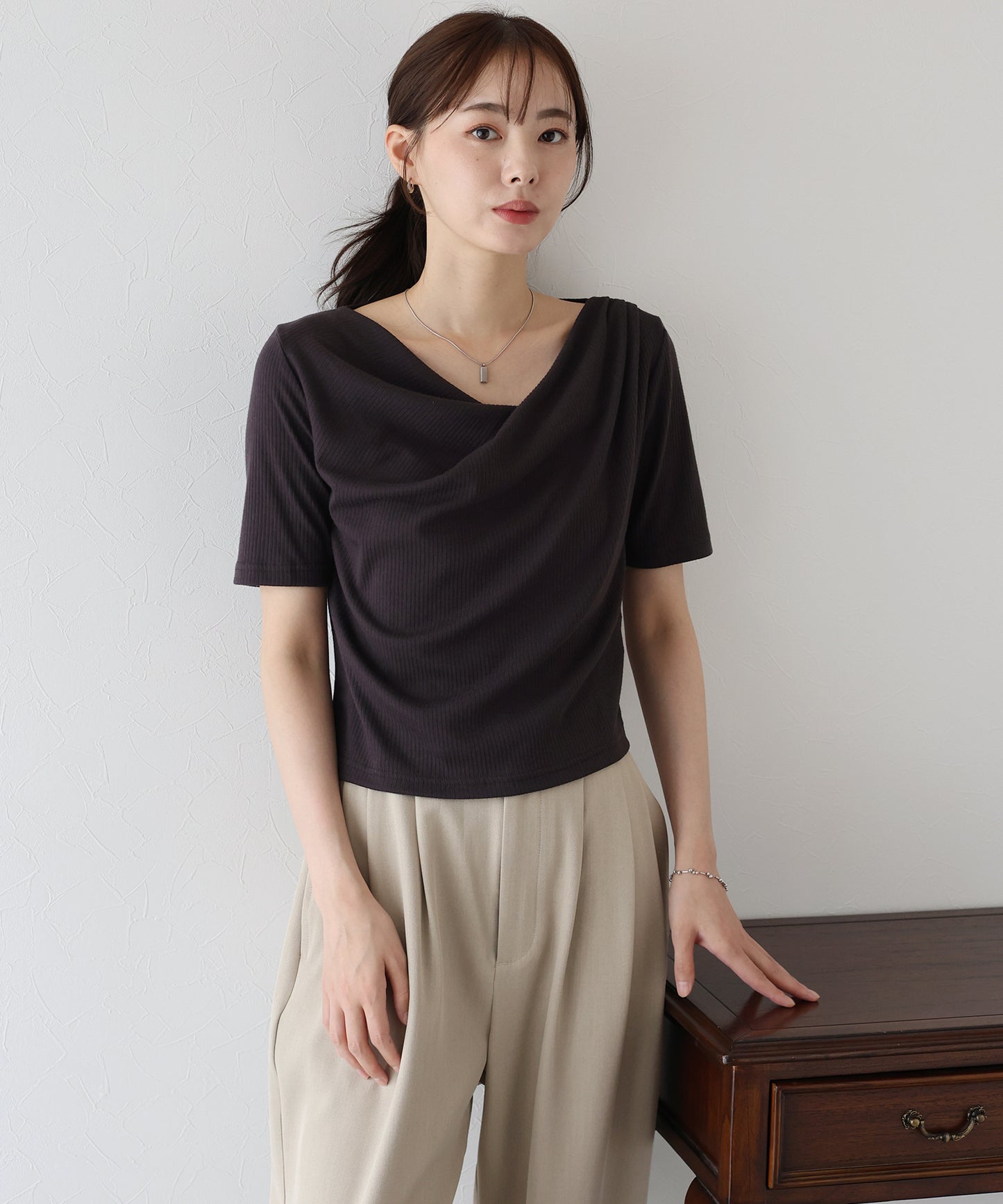 【TIME SALE】ドレープネックリブTシャツ【ネコポス】
