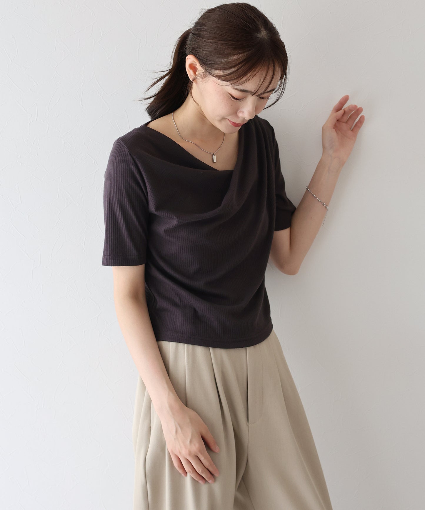 【TIME SALE】ドレープネックリブTシャツ【ネコポス】