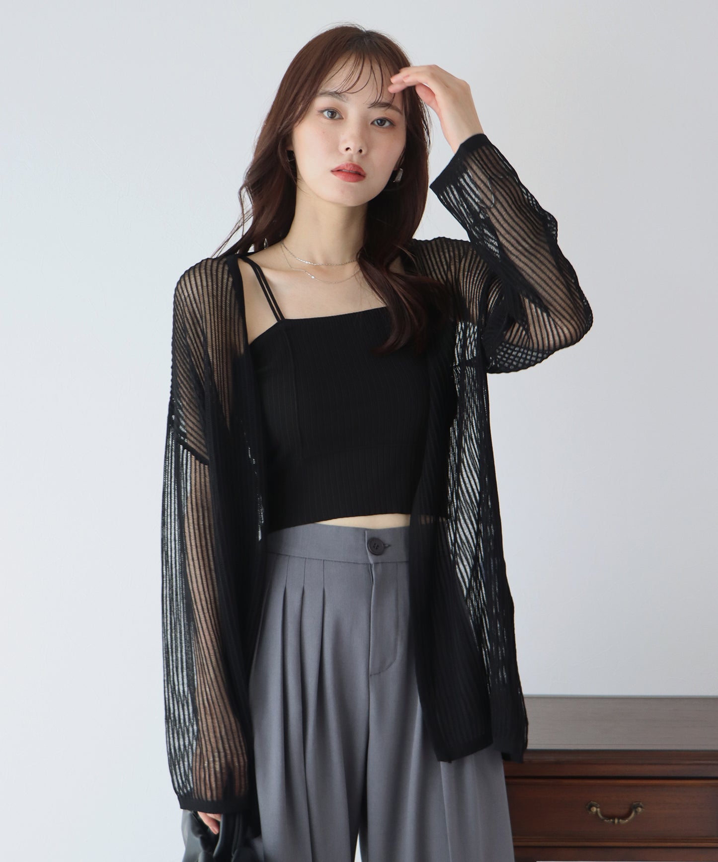 스트라이프 메쉬 가디건