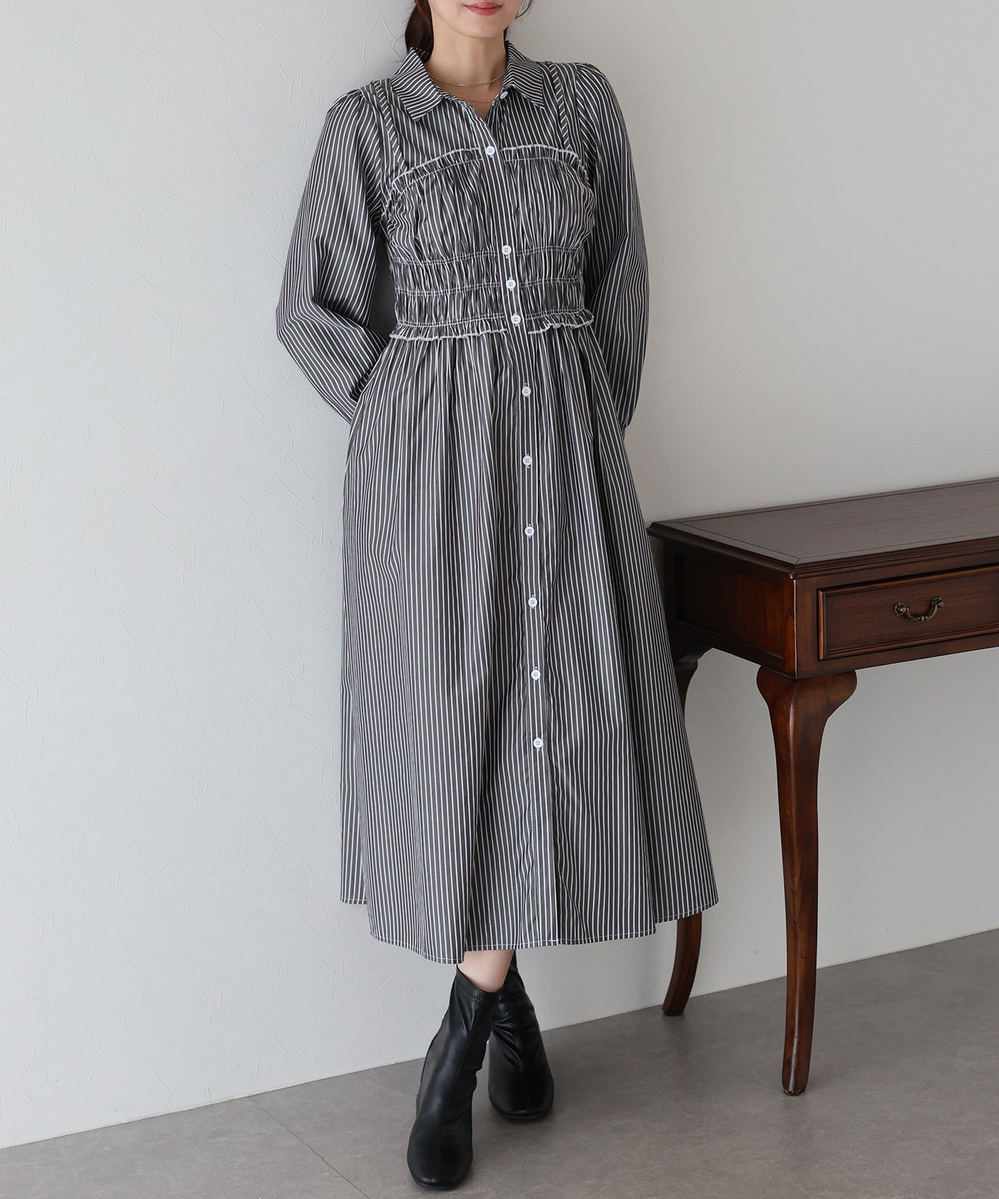 【早割5%OFF】シャーリングシャツワンピース