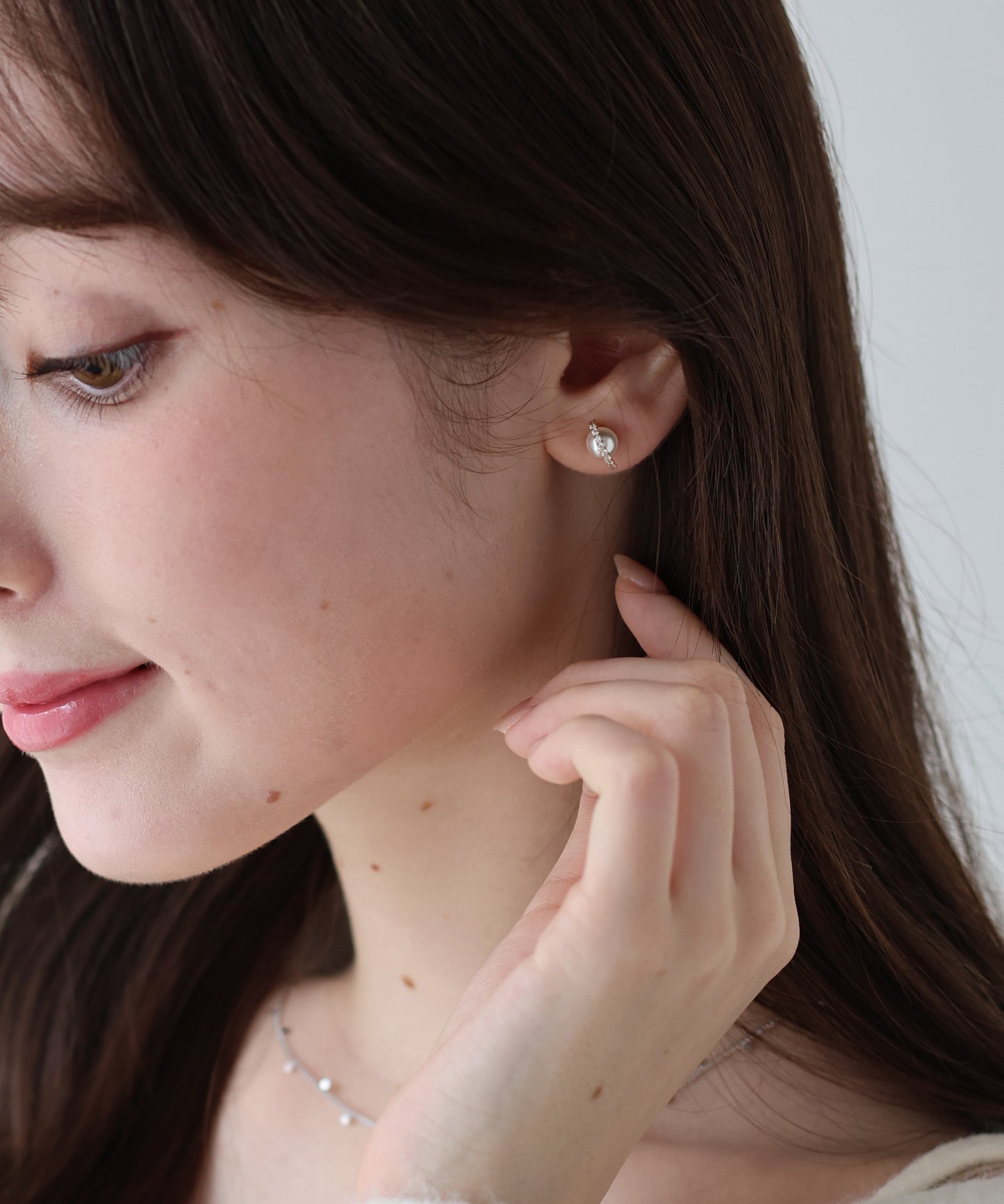 ビジューラインパールピアス【ネコポス】