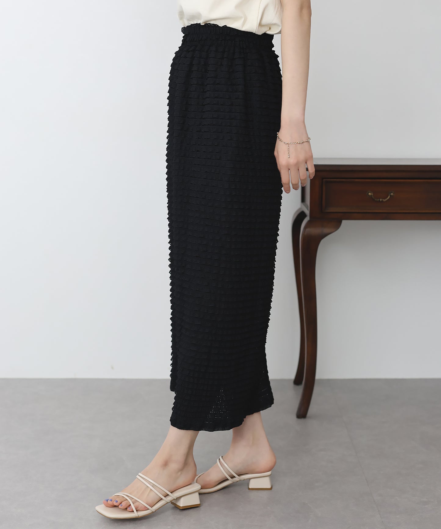 【SALE】カットフリルレースIラインスカート