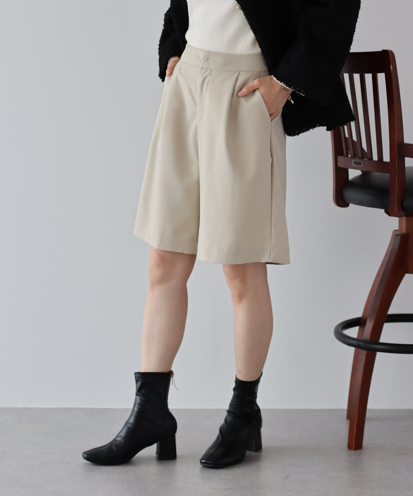 【SALE】タックショートパンツ