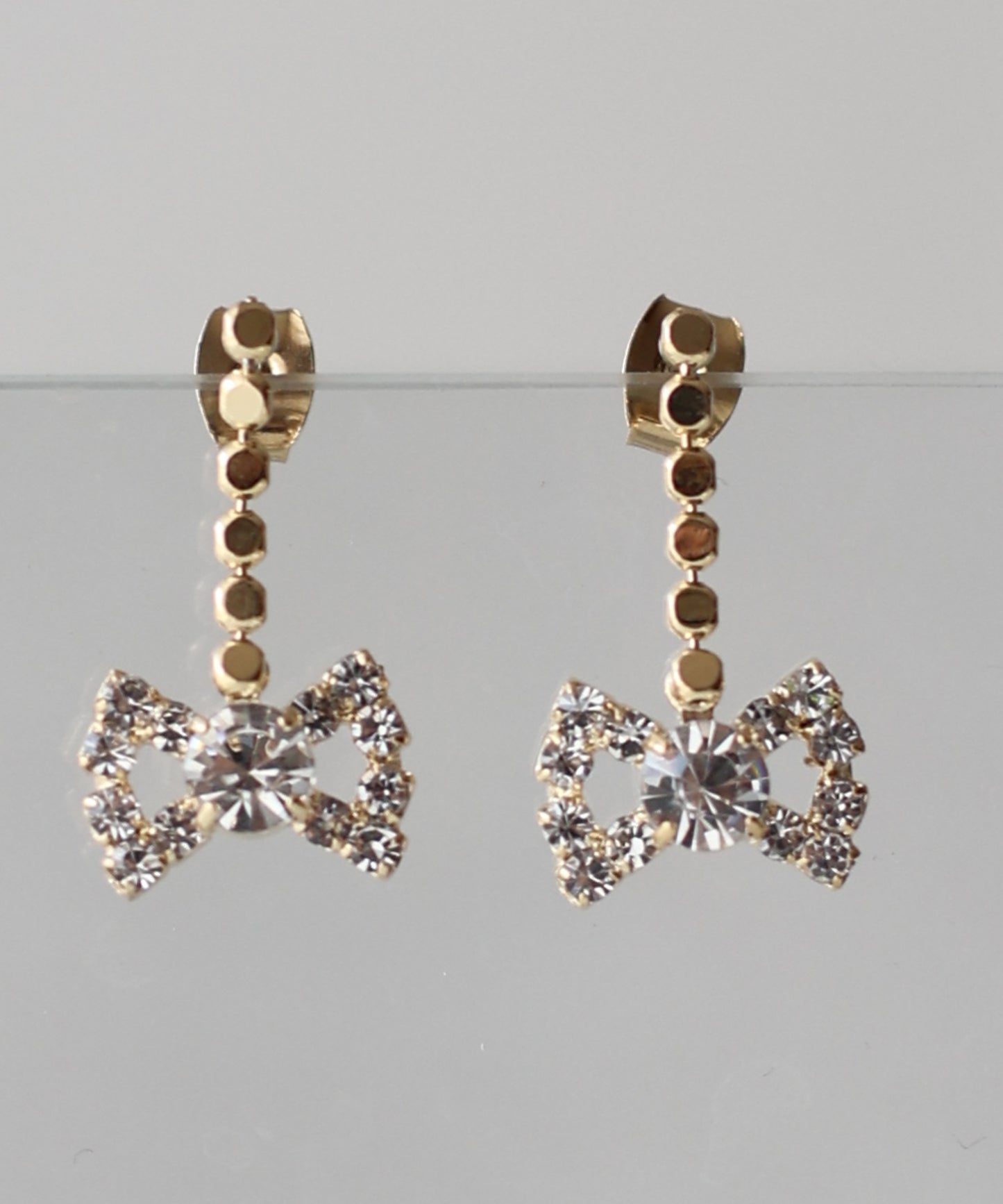 ビジューリボンペタルピアス【ネコポス】