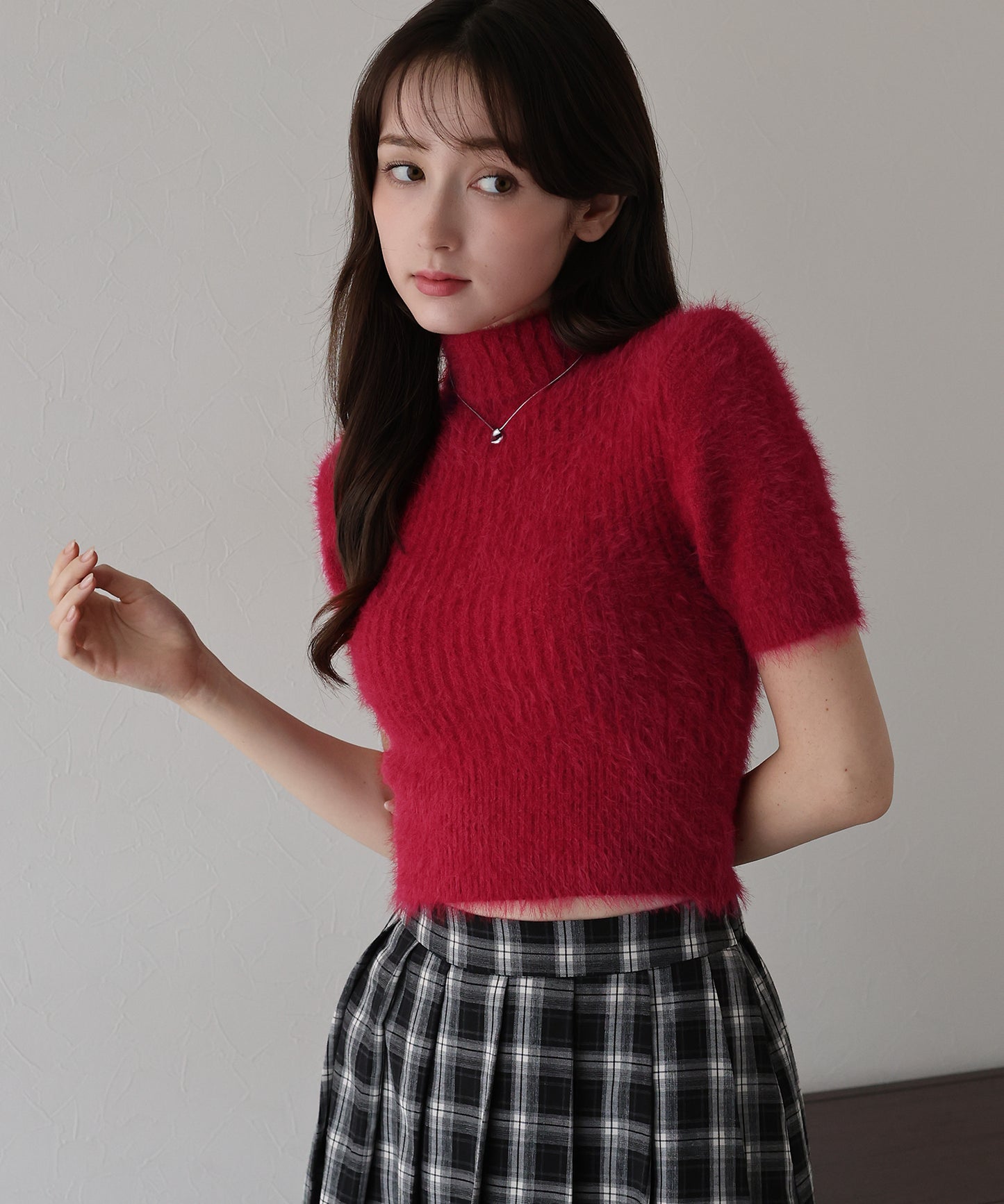 ハイネックシャギーニット