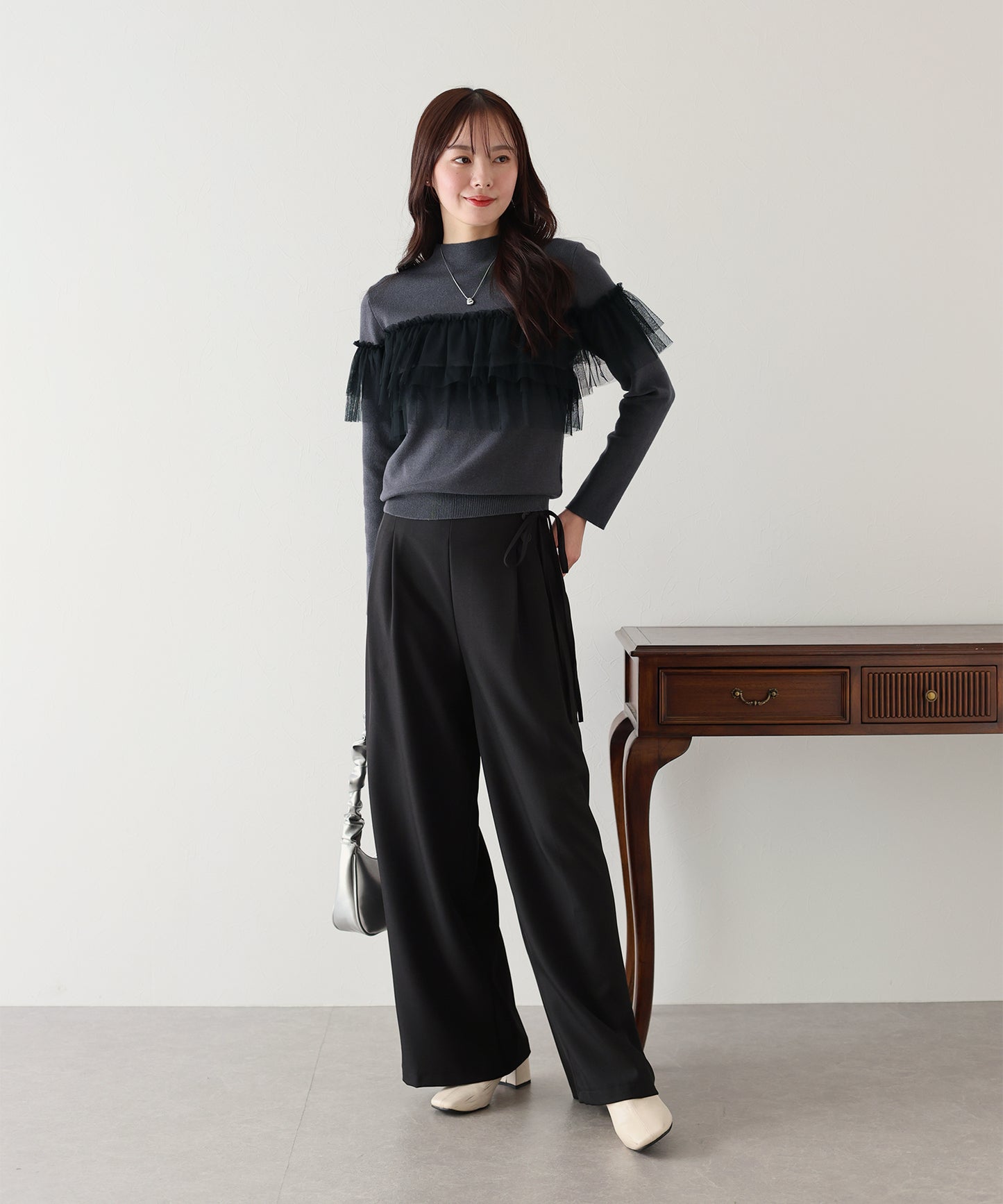 【TIME SALE】フリルチュール長袖ニット