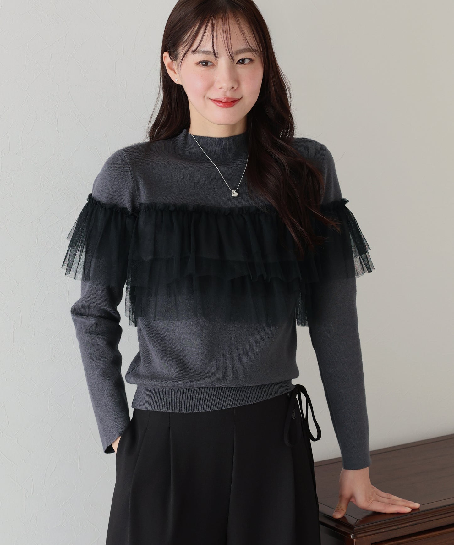 【TIME SALE】フリルチュール長袖ニット