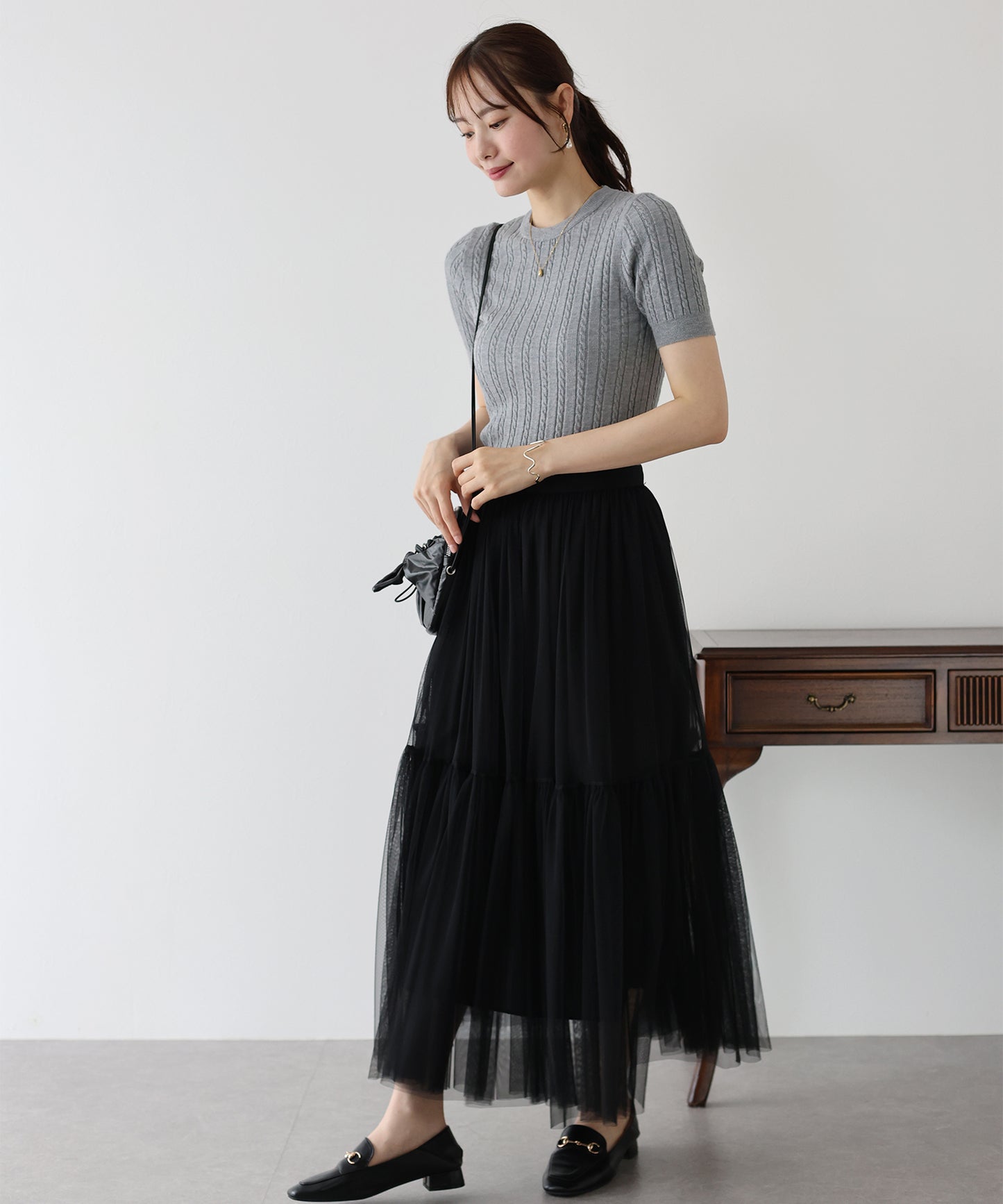 半袖ケーブルニット