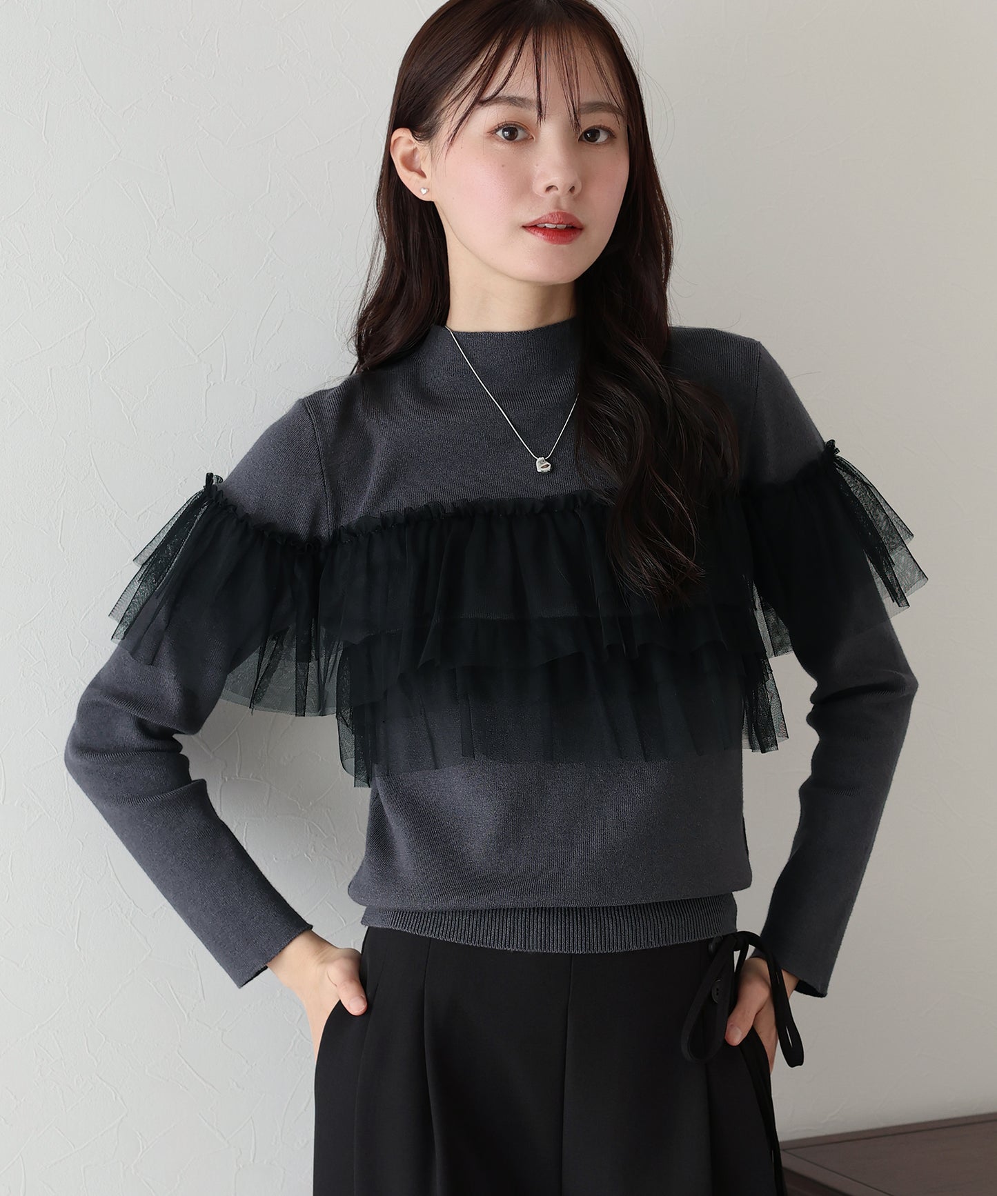 【TIME SALE】フリルチュール長袖ニット