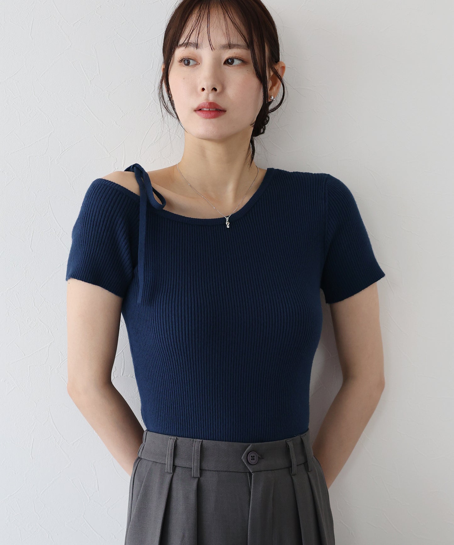 【SALE】ワンオフショルダーリボンニット【ネコポス】