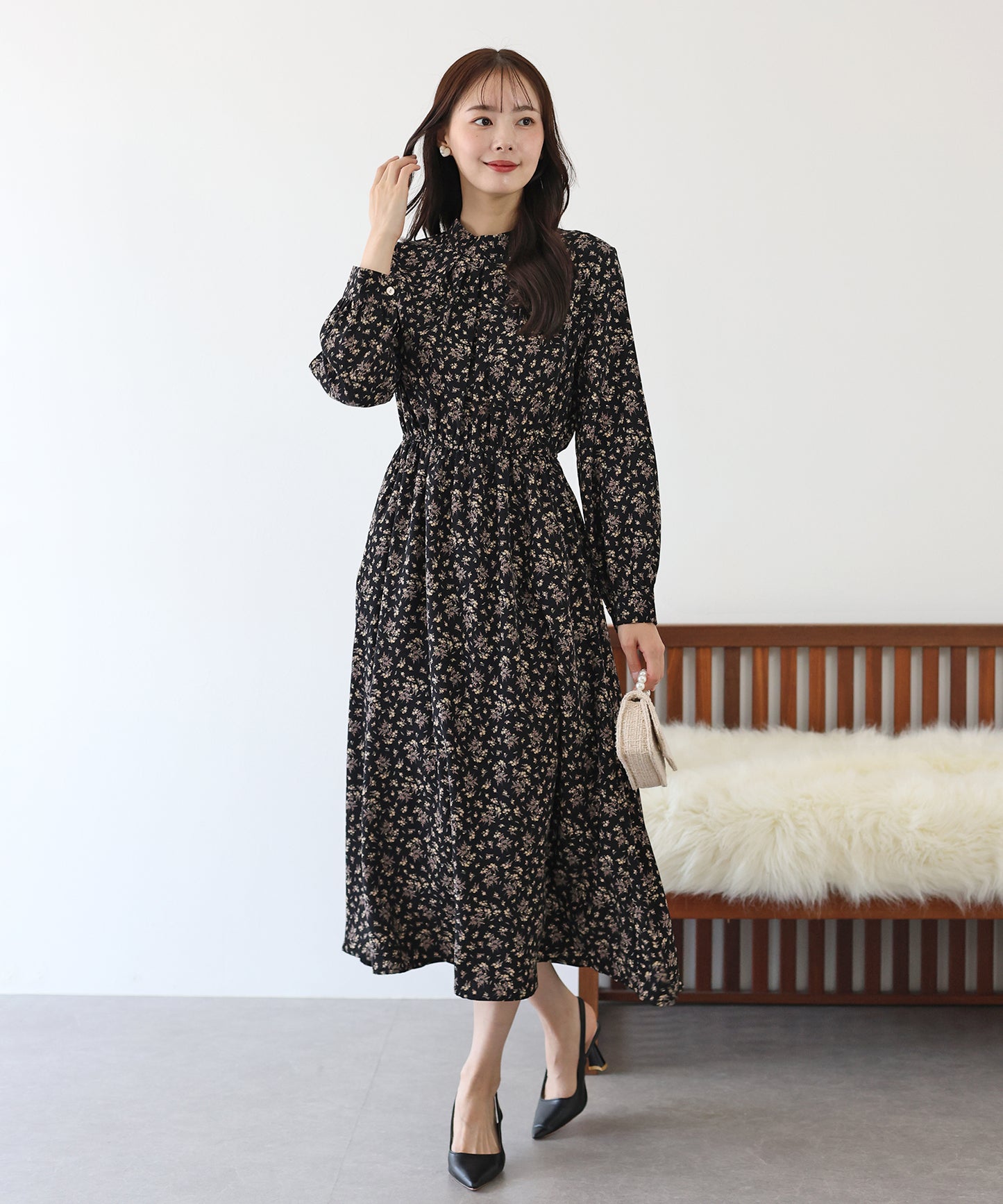 【SALE】ハイネックタックワンピース