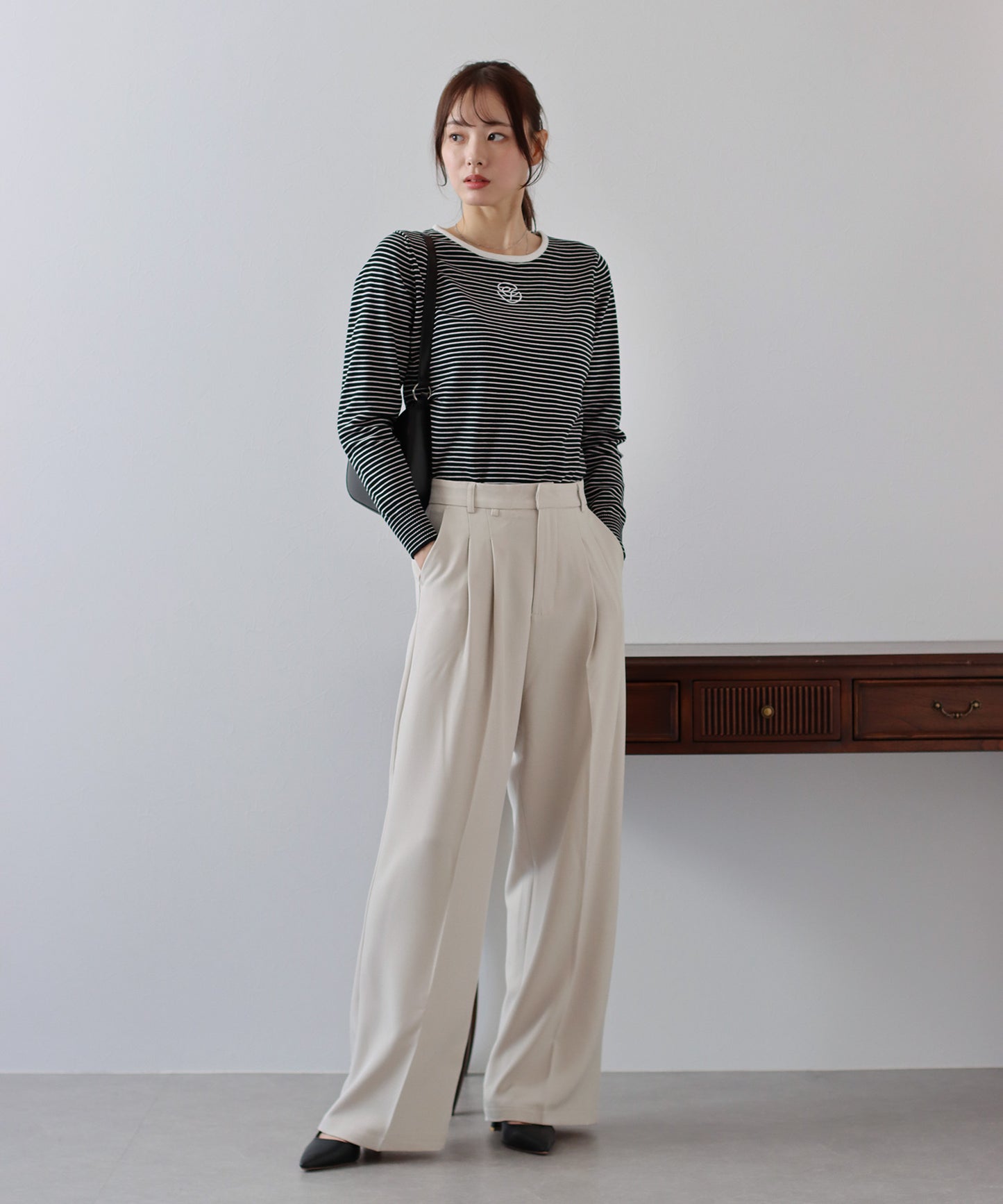 【SALE】ロゴ刺繍ボーダーニット