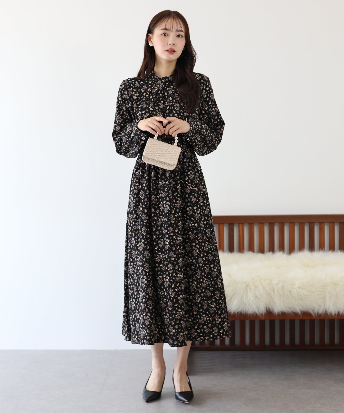 【SALE】ハイネックタックワンピース