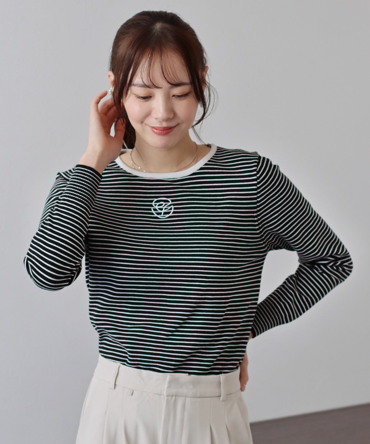 【SALE】ロゴ刺繍ボーダーニット