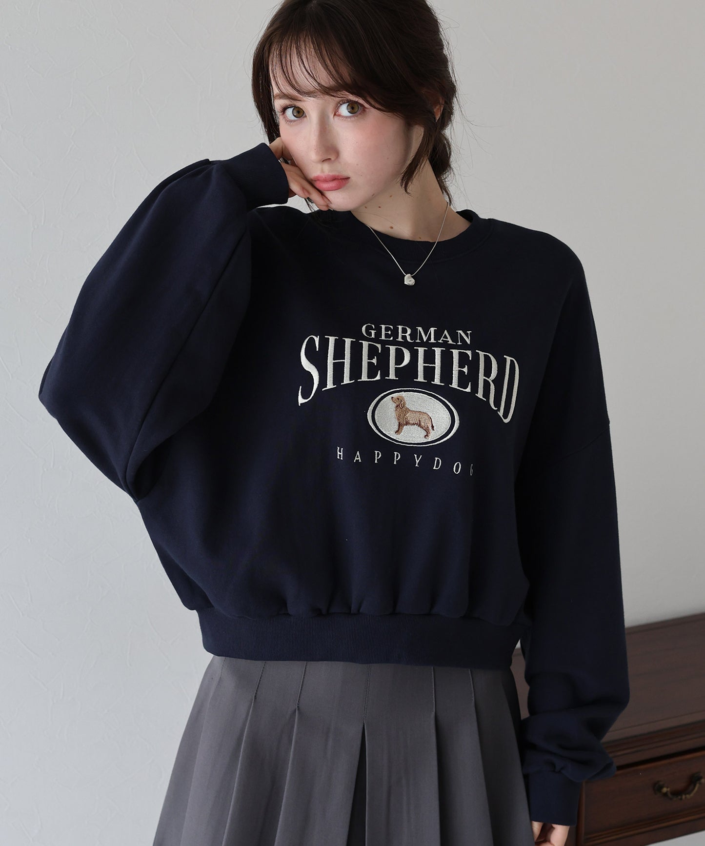 【早割5%OFF】ゴールデンシェパード刺繍スウェット