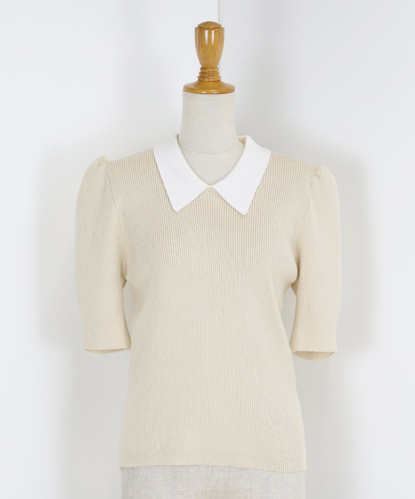 【SALE】白衿パフスリーブニット