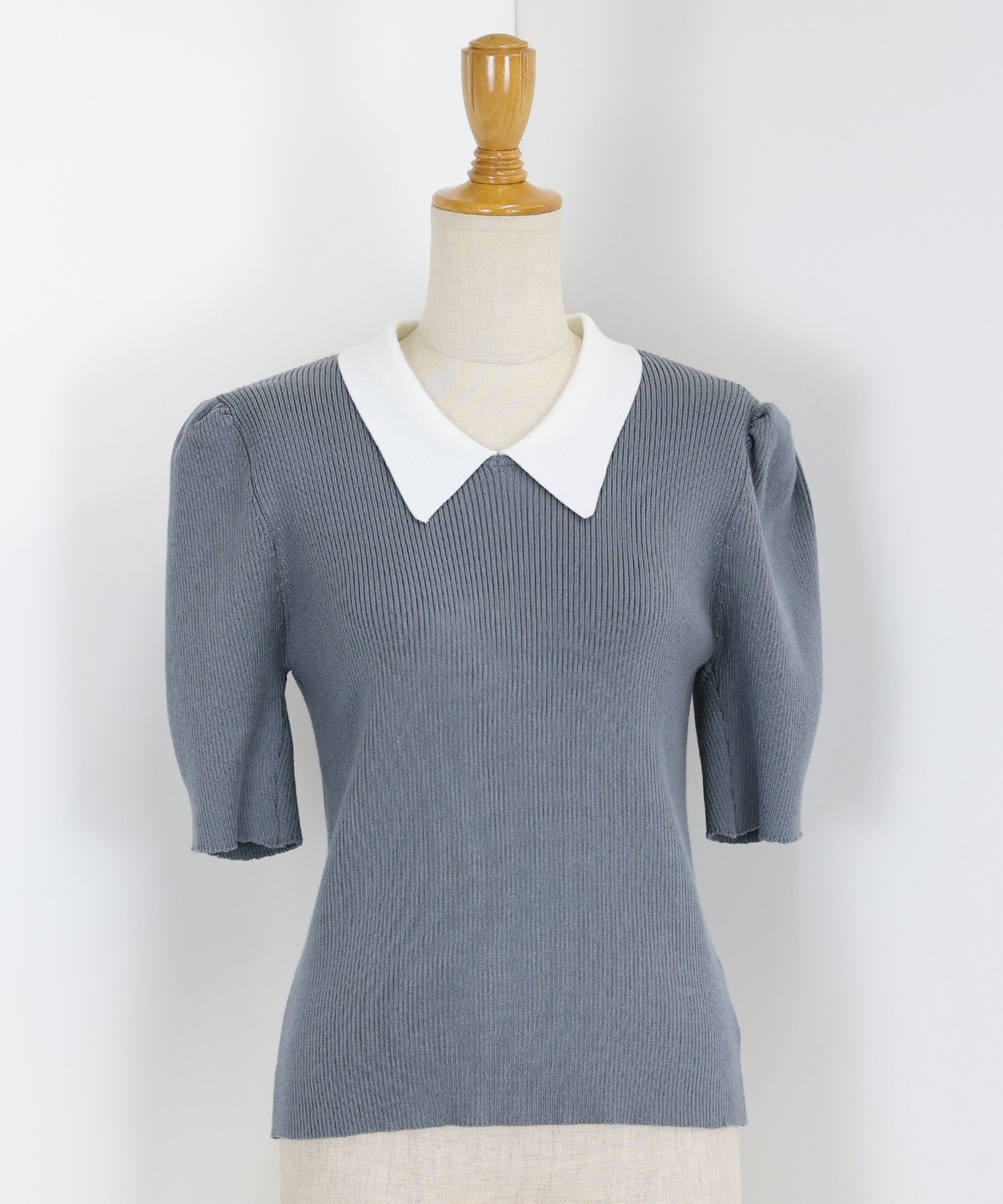 【SALE】白衿パフスリーブニット