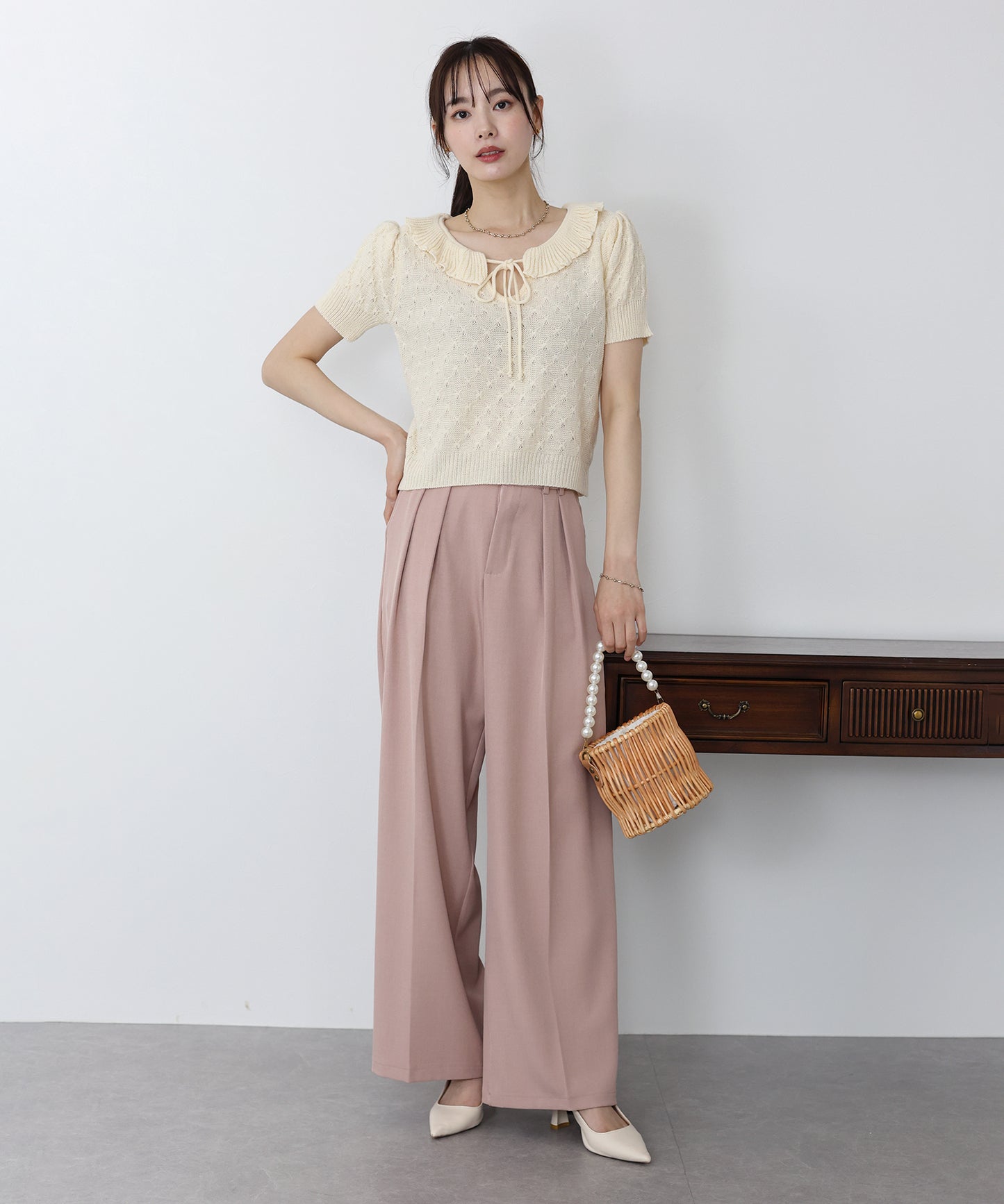 【SALE】フリル襟かぎ編みニット