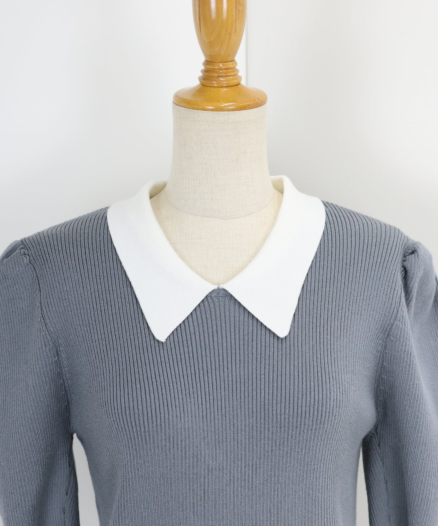 【SALE】白衿パフスリーブニット