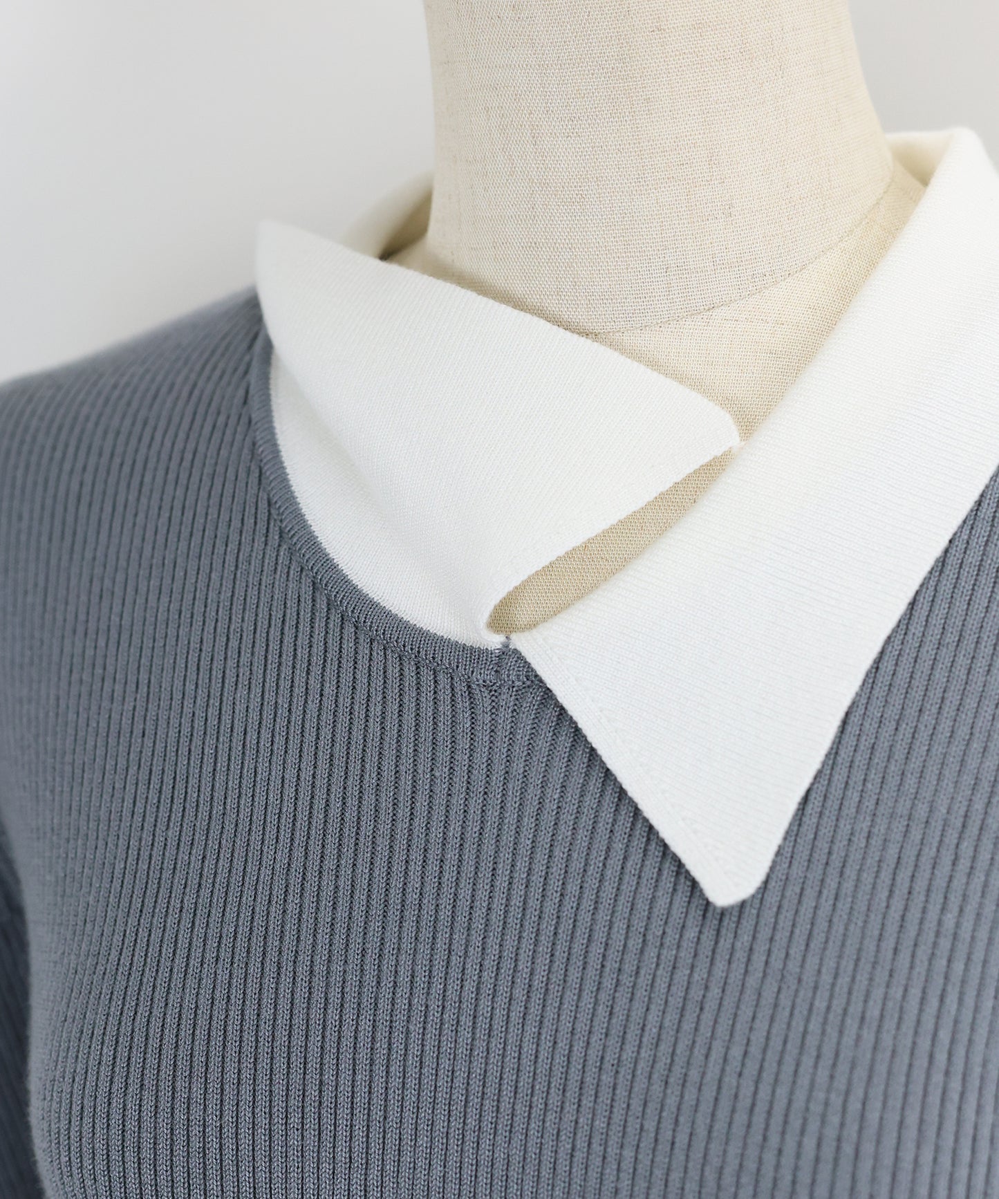 【SALE】白衿パフスリーブニット