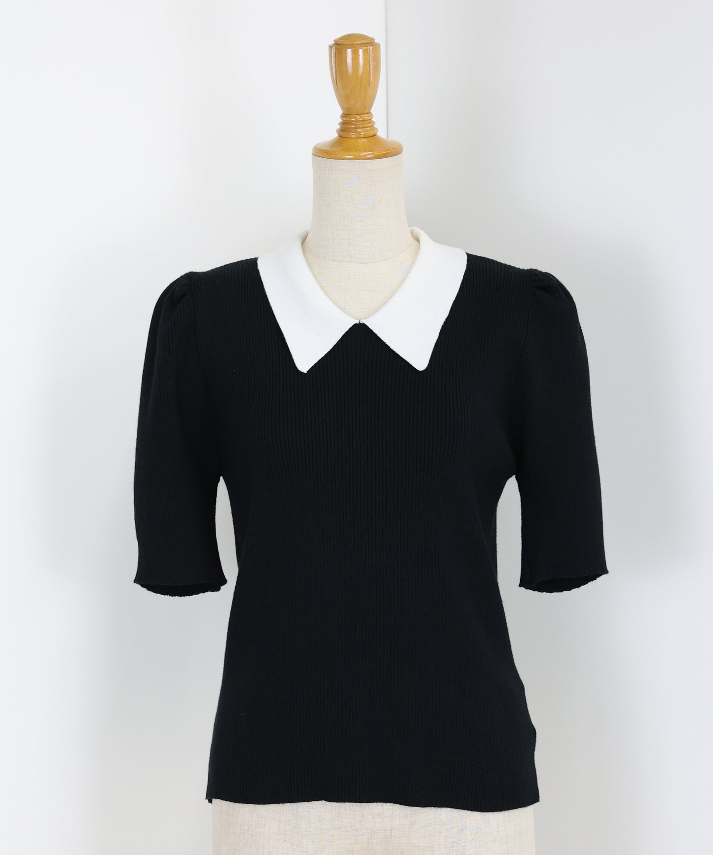 【SALE】白衿パフスリーブニット