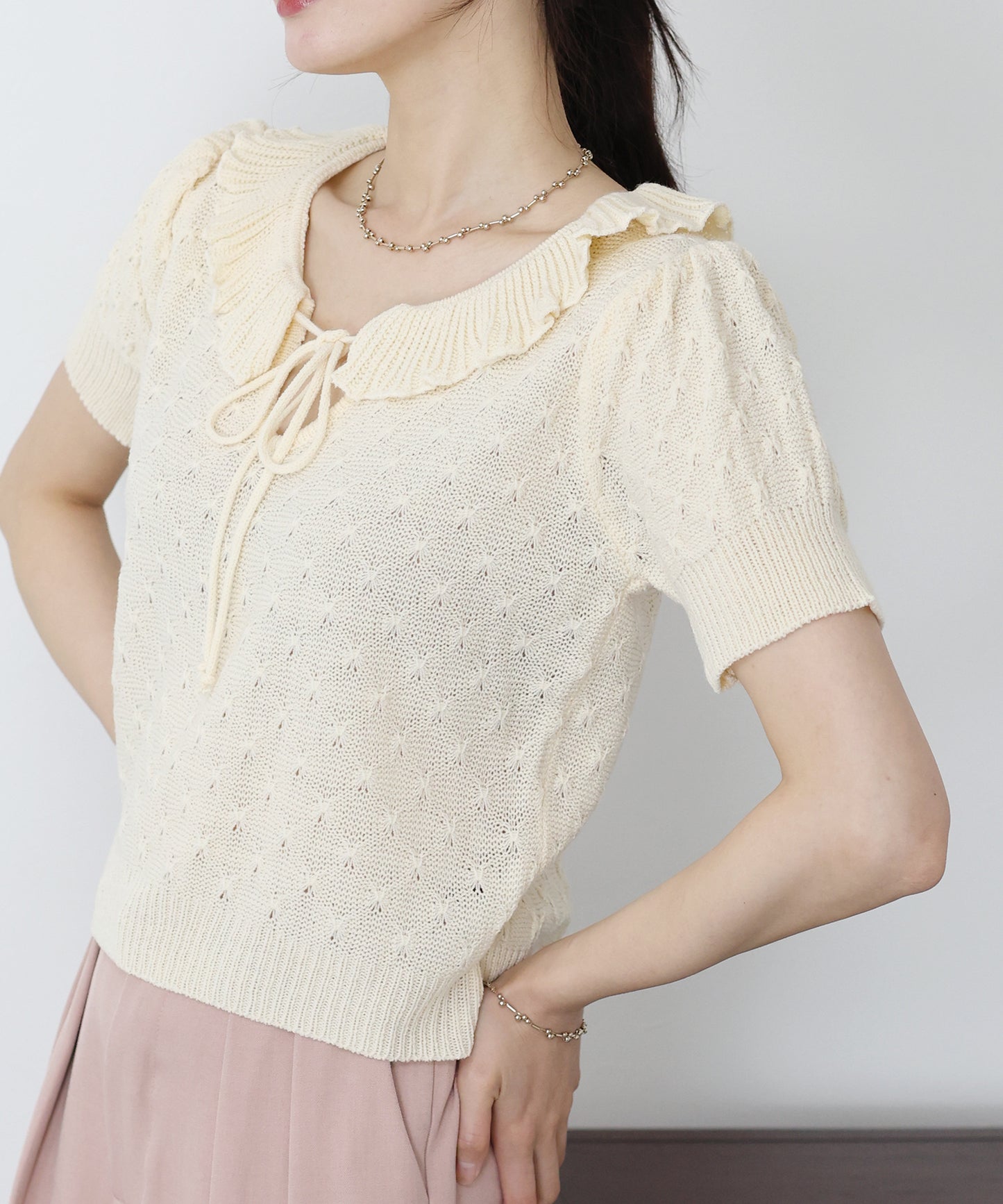 【SALE】フリル襟かぎ編みニット