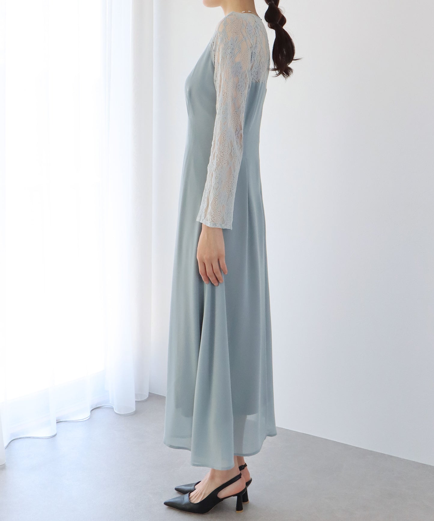 【SALE】レーススリットスリーブロング丈パーティードレス