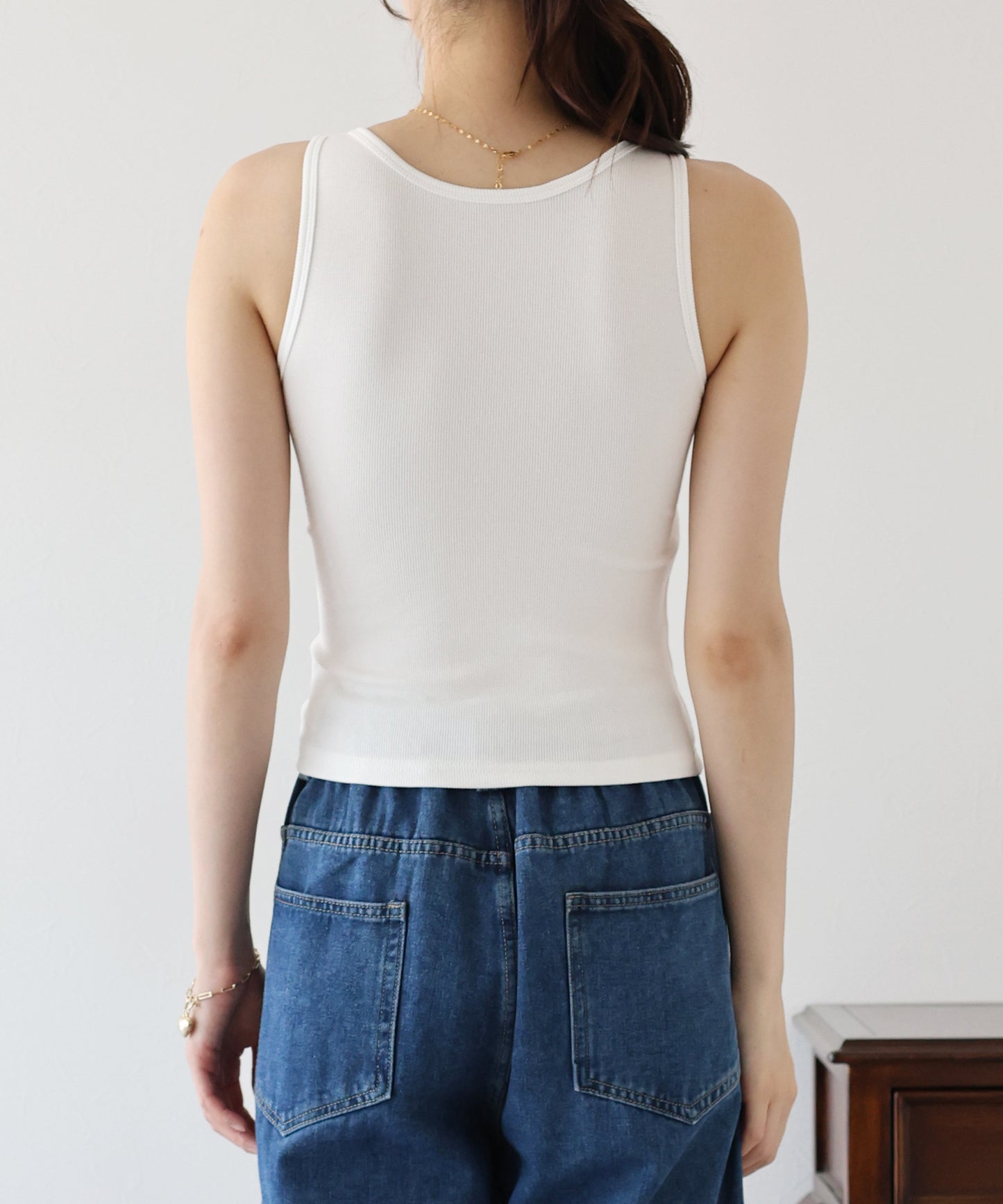 【TIME SALE】カップ付ヘンリーネックタンクトップ【ネコポス】
