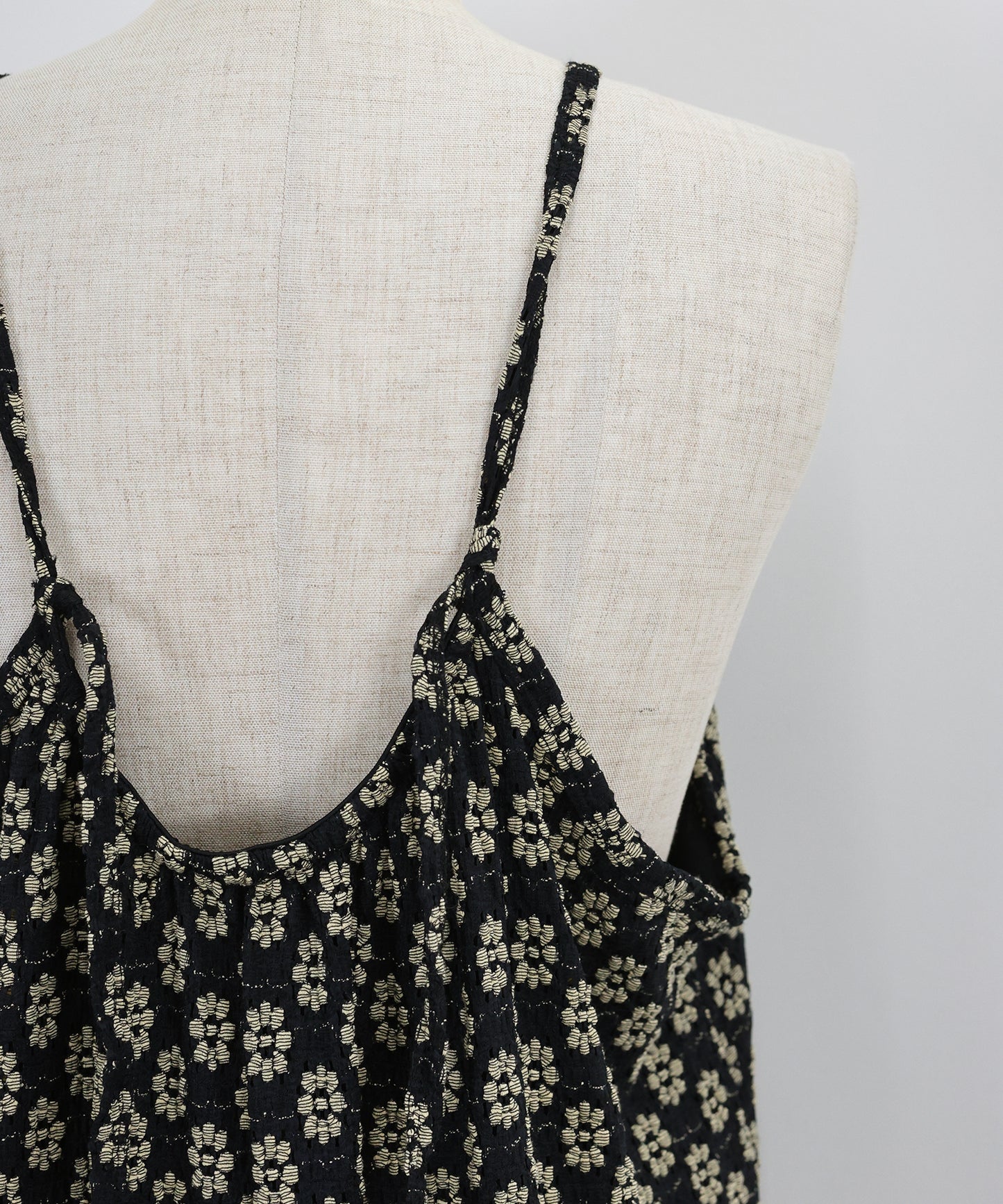 フラワーレースキャミワンピース