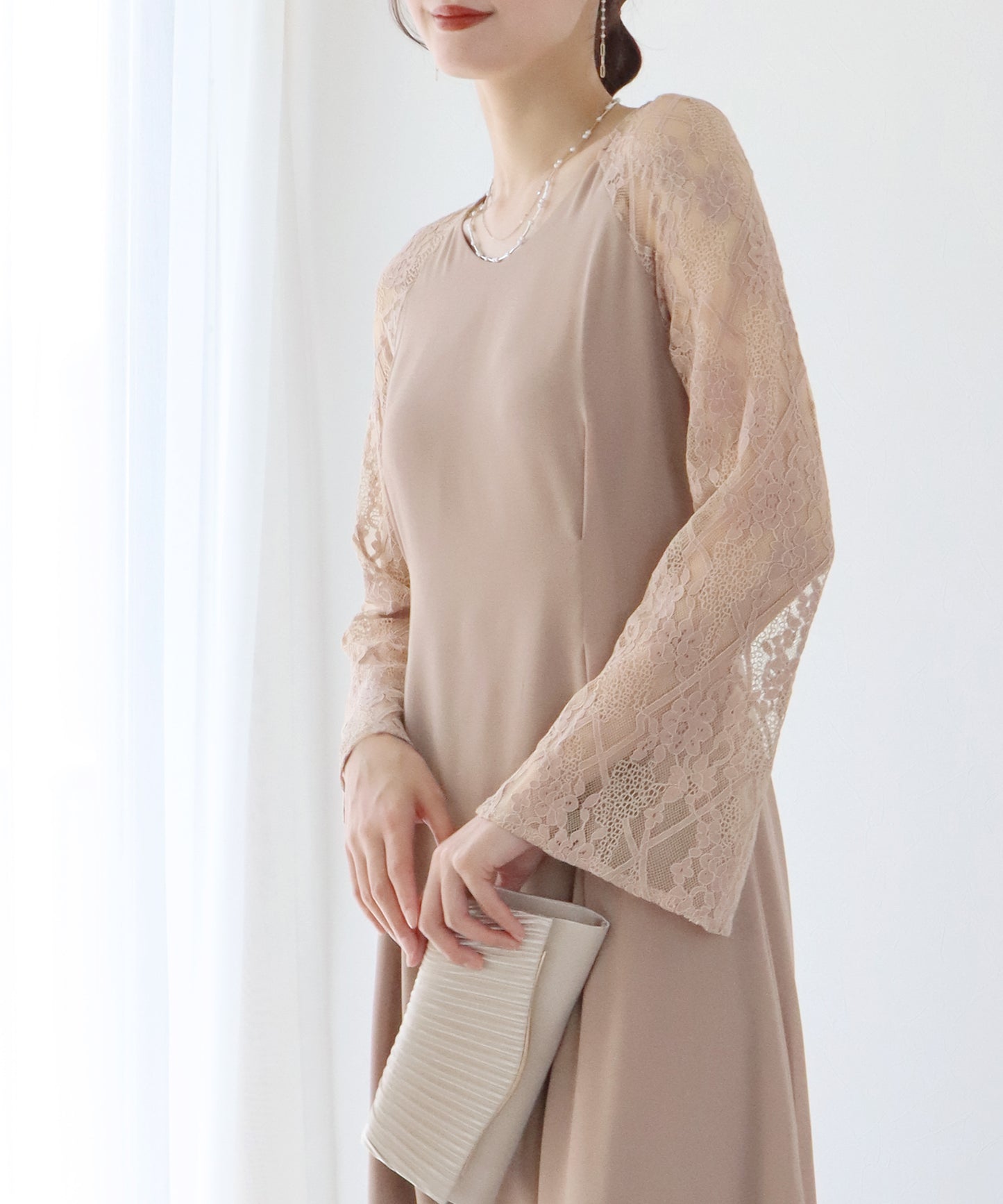 【SALE】レーススリットスリーブロング丈パーティードレス