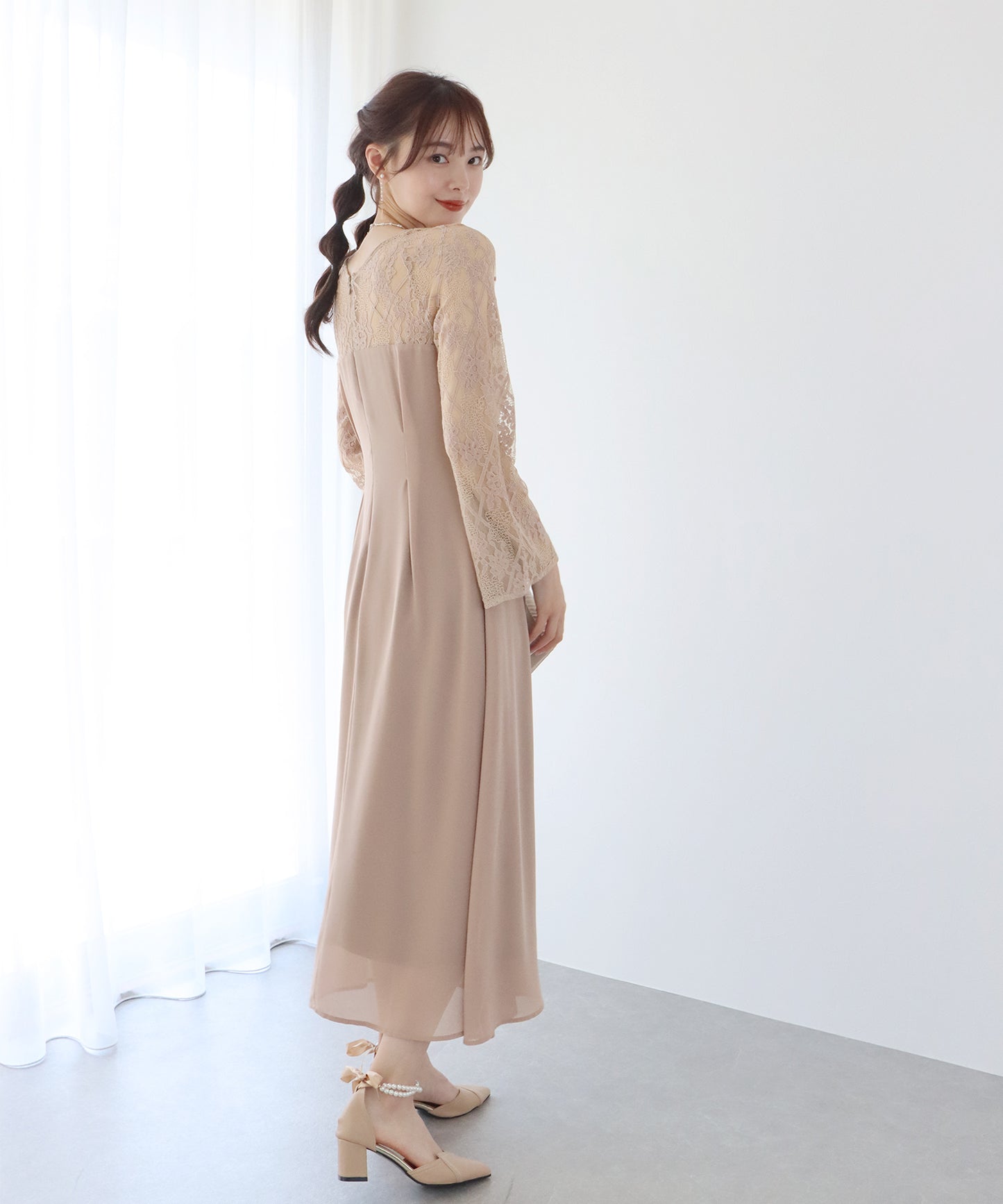 【SALE】レーススリットスリーブロング丈パーティードレス