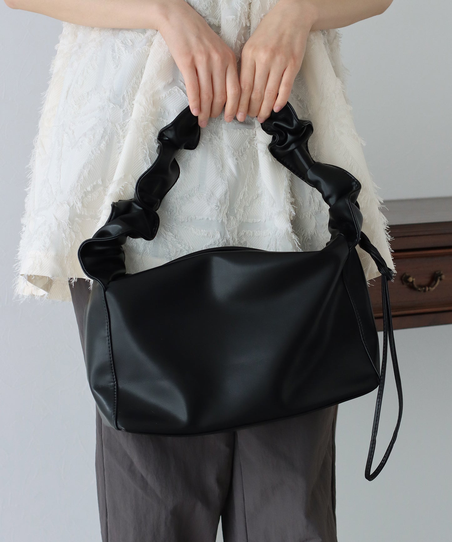 【SALE】ギャザーアレンジショルダーバッグ