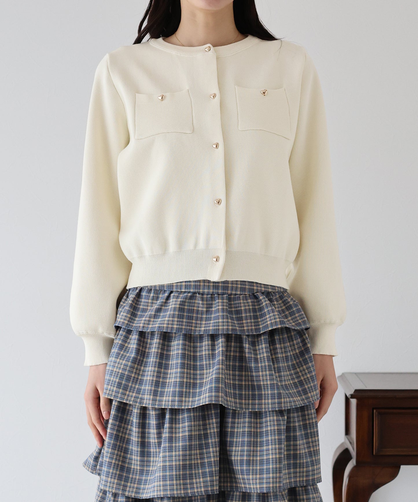 【SALE】ぷっくりハートボタンポリニットカーディガン