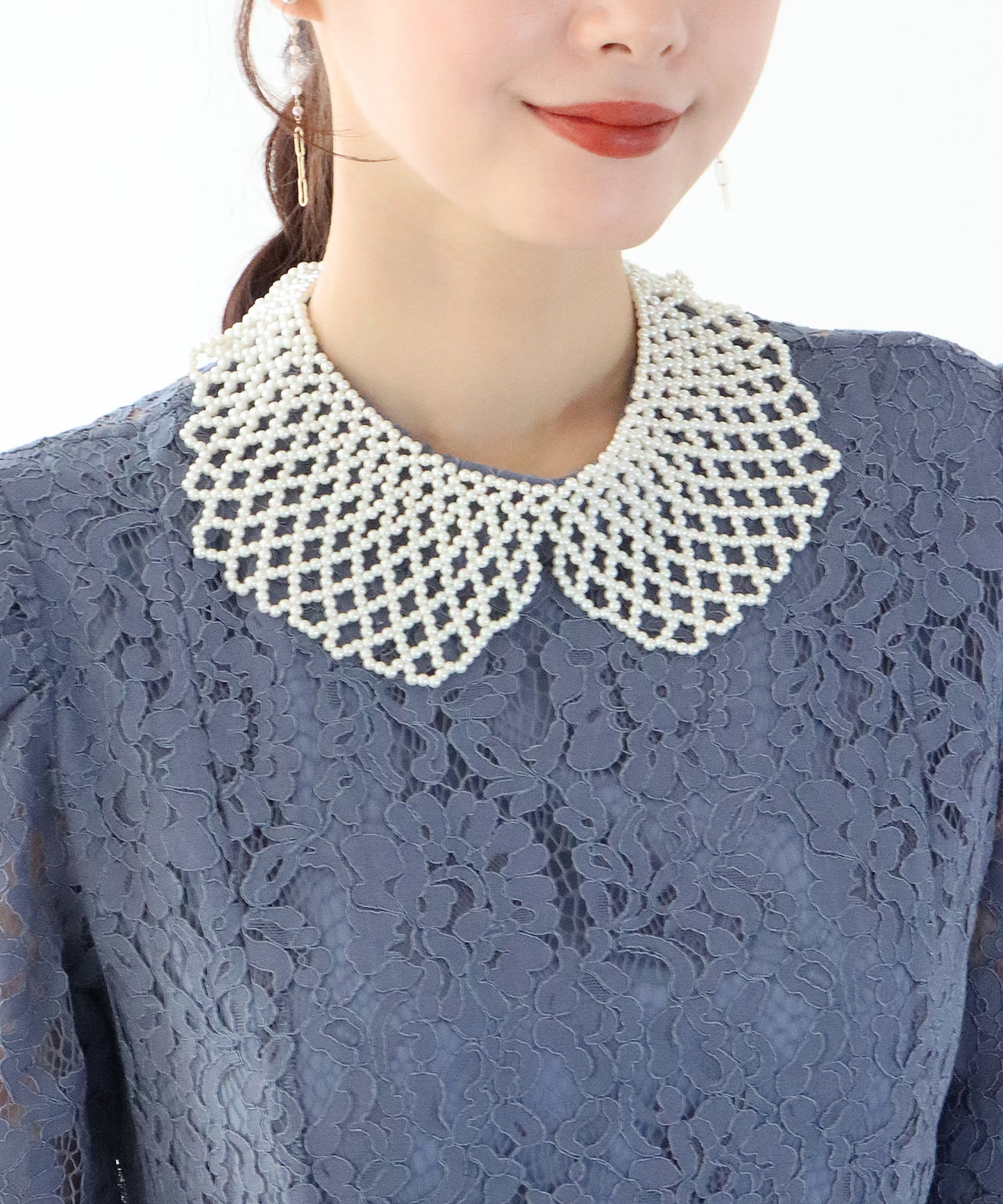 진주 옷깃 목걸이