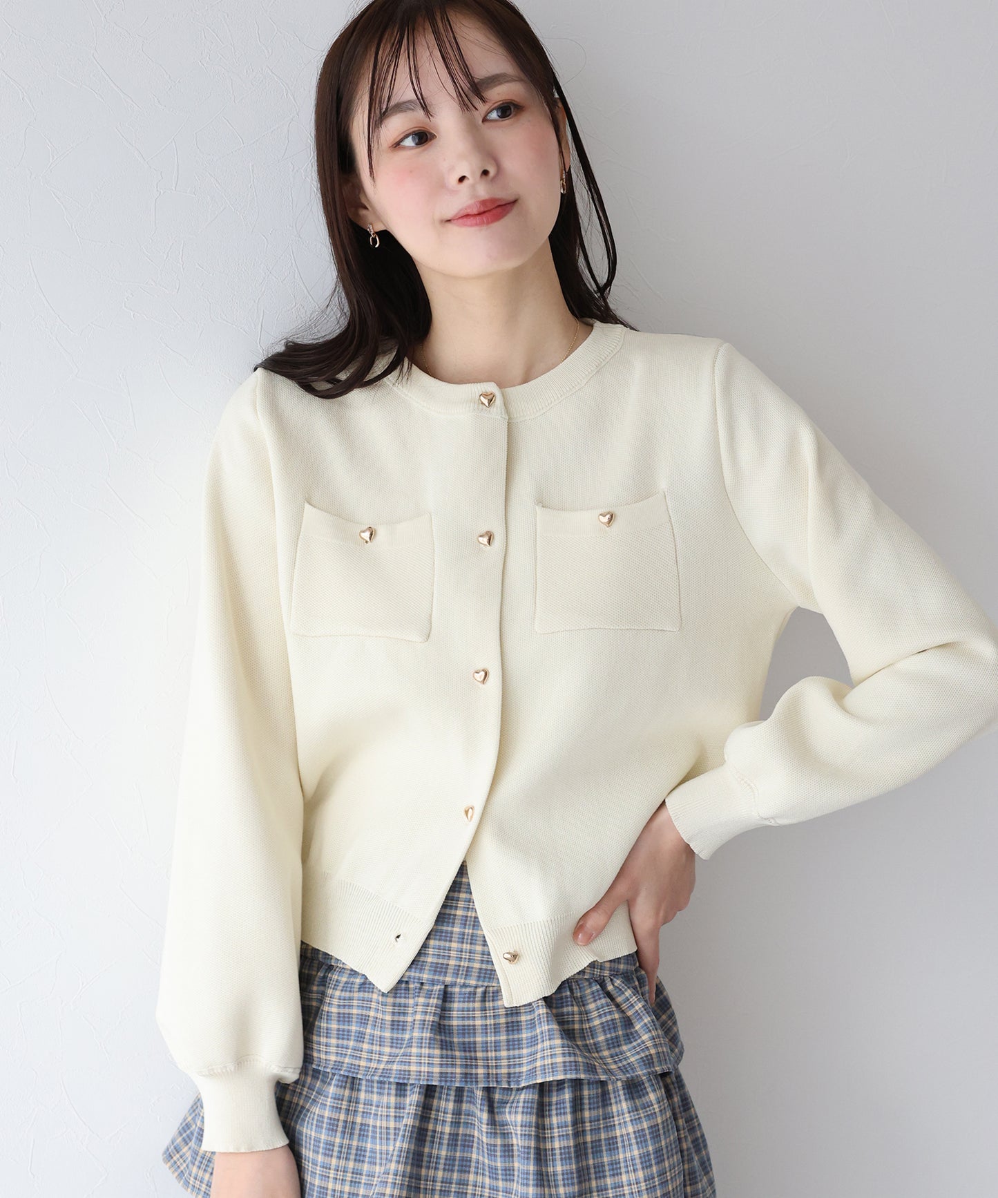 【SALE】ぷっくりハートボタンポリニットカーディガン