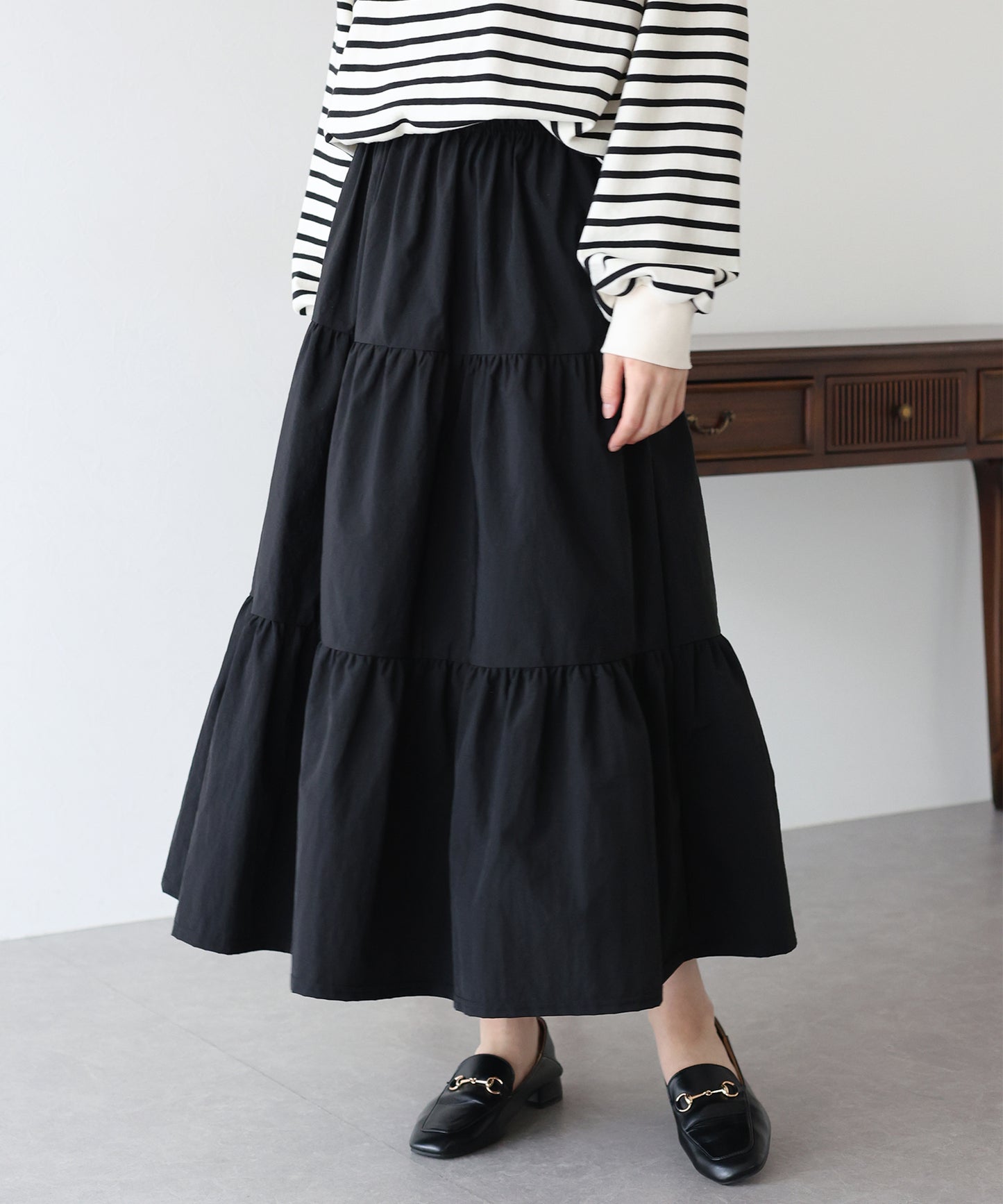 【SALE】ナイロンティアードスカート