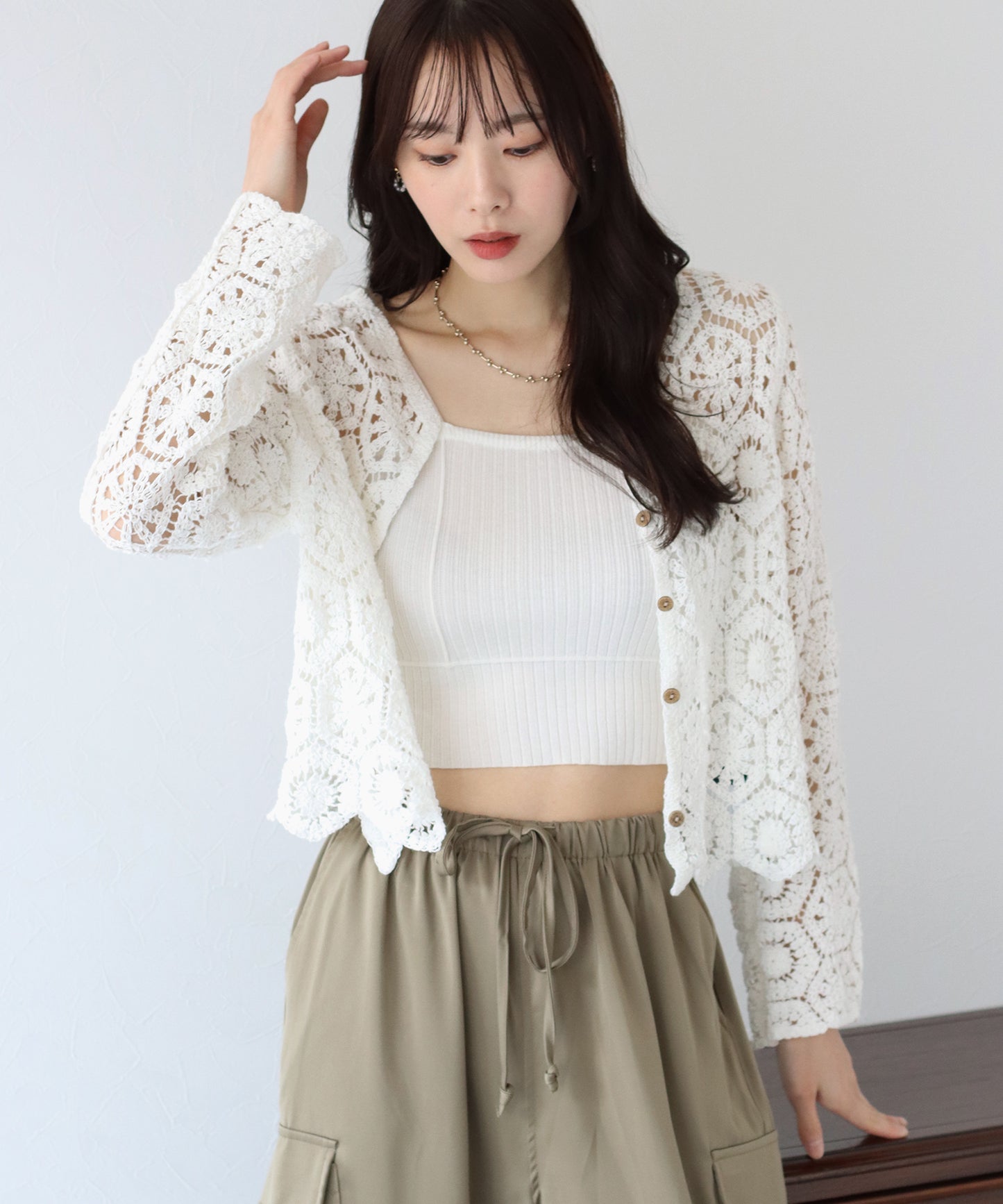 【SALE】透かし編み風モチーフレースカーディガン