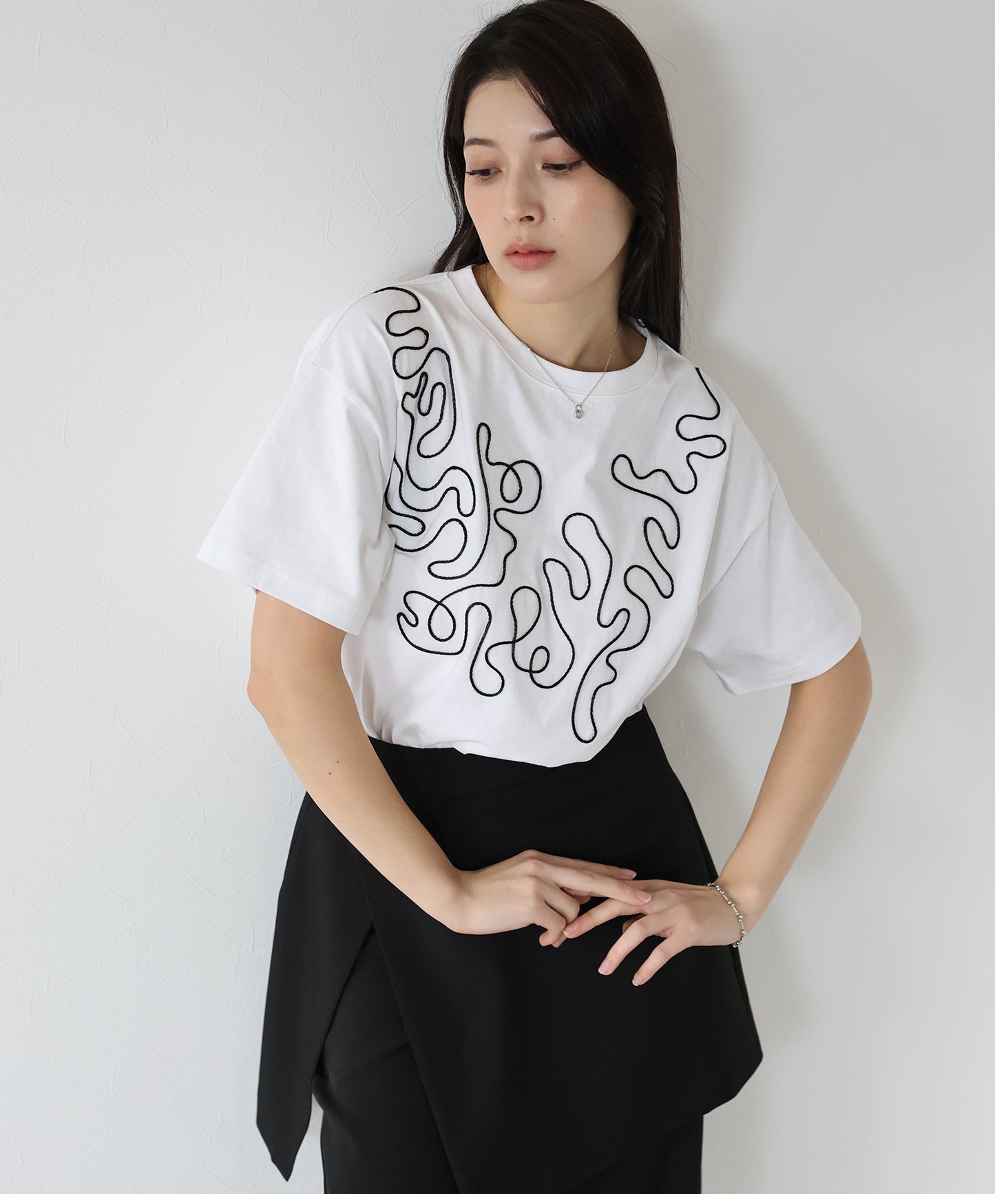コード刺繍Tシャツ【ネコポス】