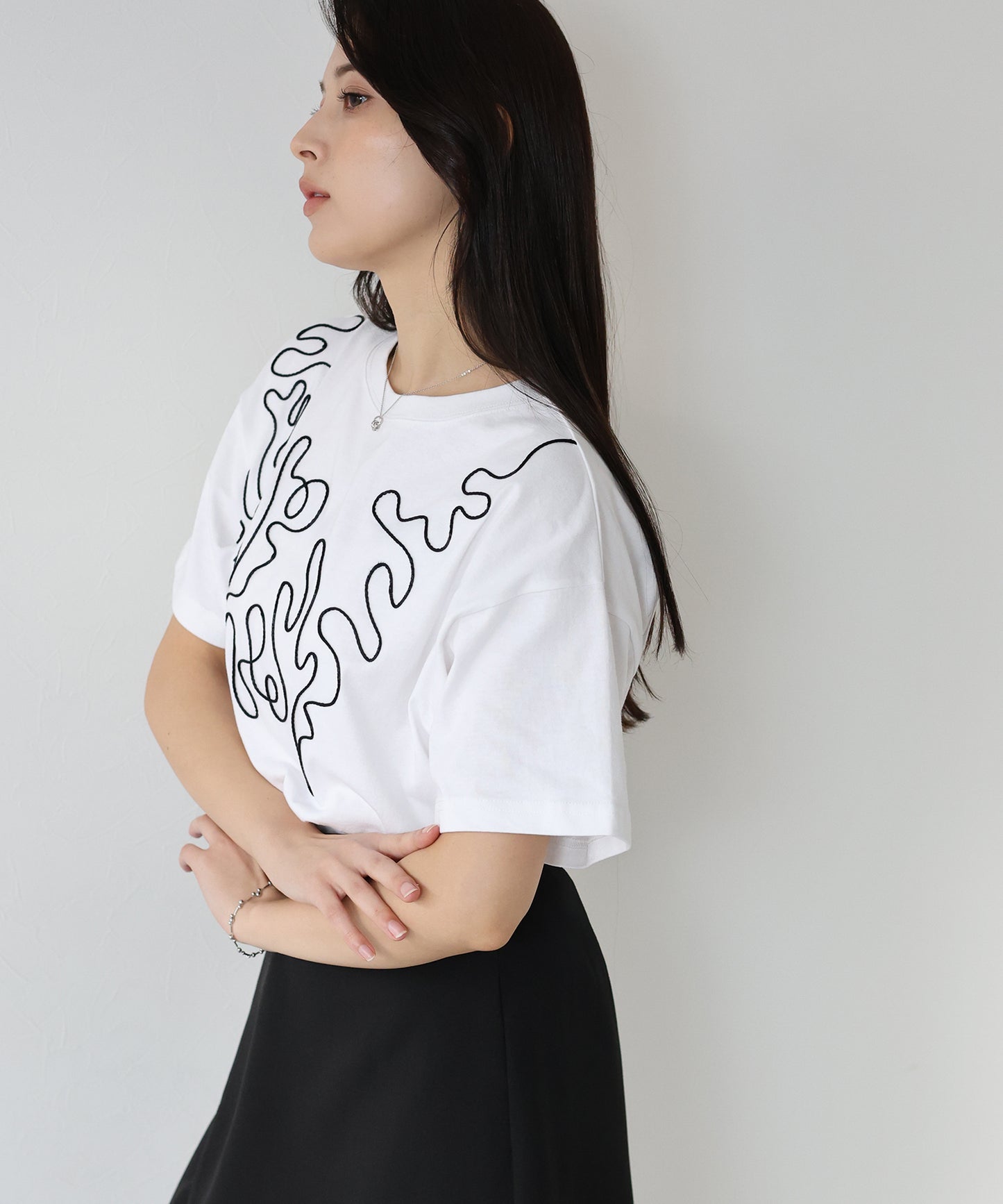 コード刺繍Tシャツ【ネコポス】