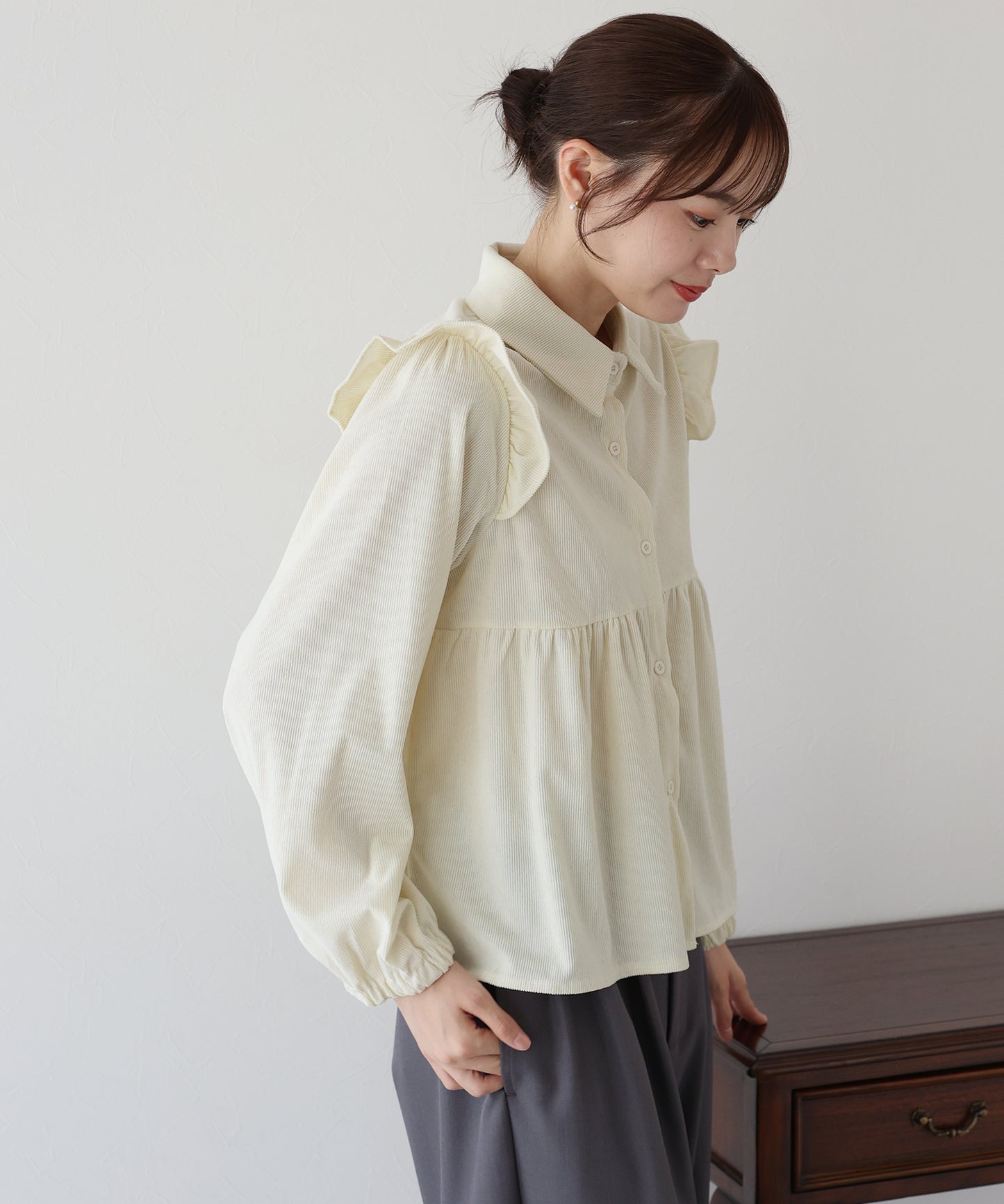 【TIME SALE】コーデュロイペプラムブラウス【ネコポス】