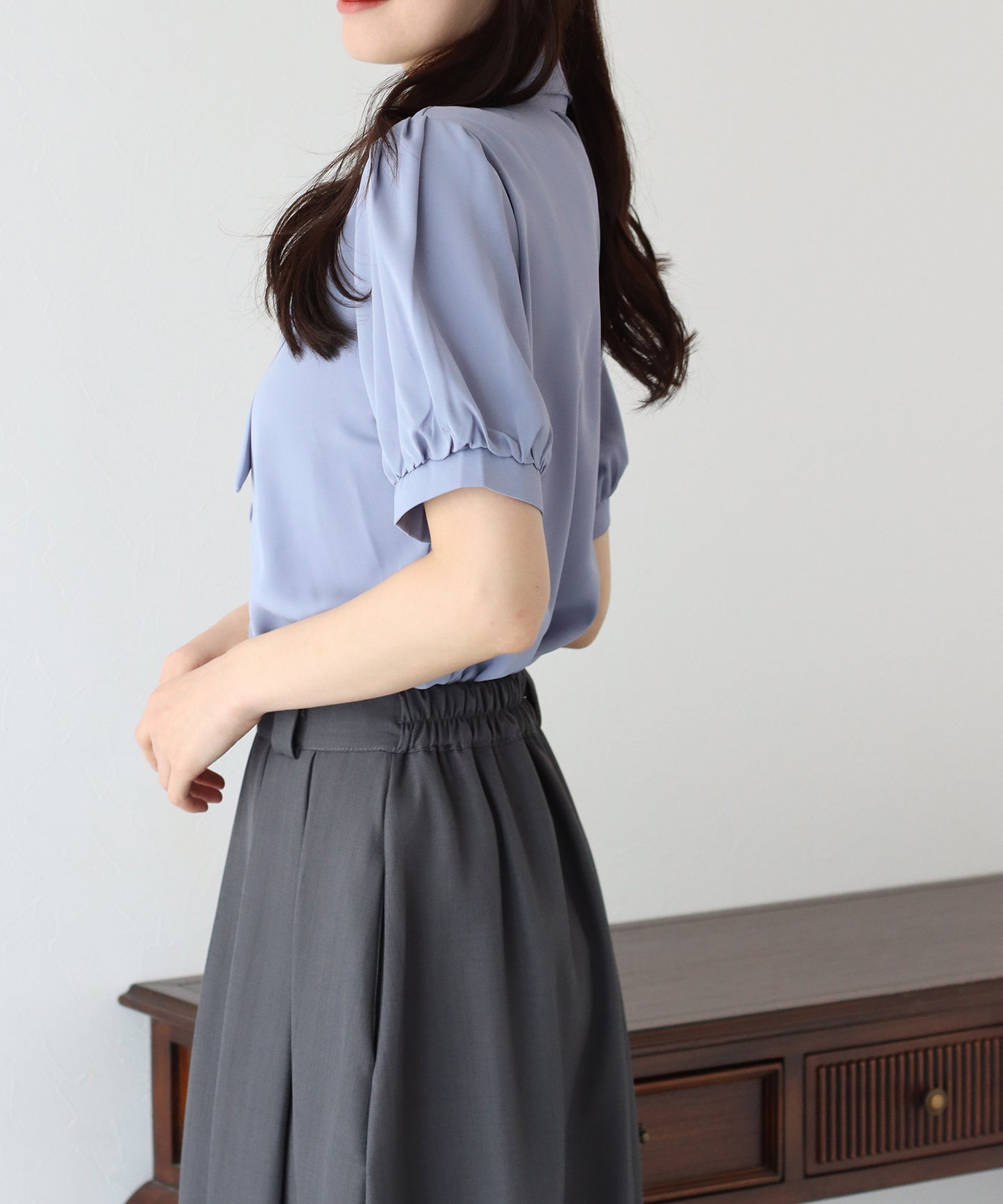 보우타이 리본 블라우스