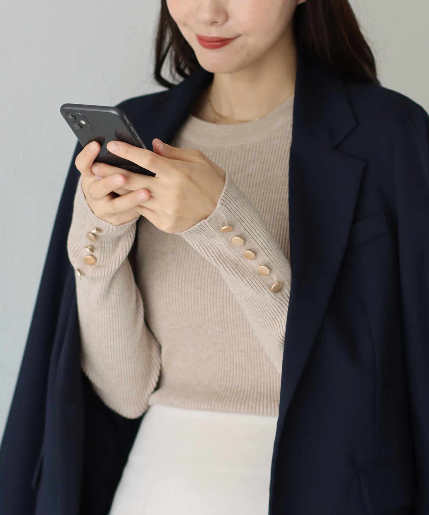 【SALE】金釦付きリブニット