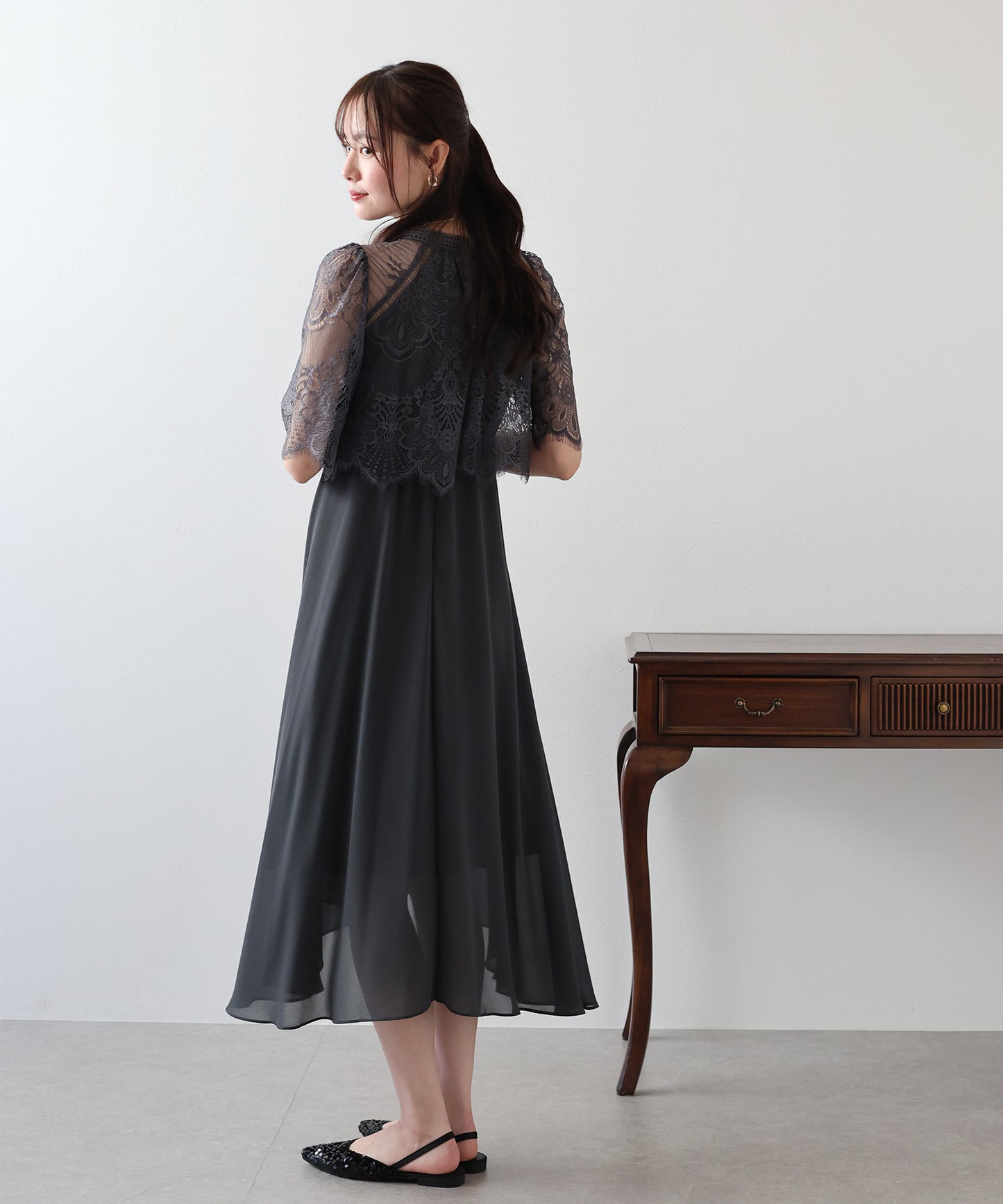 【TIME SALE】フレアレーススリーブフィッシュテールワンピース