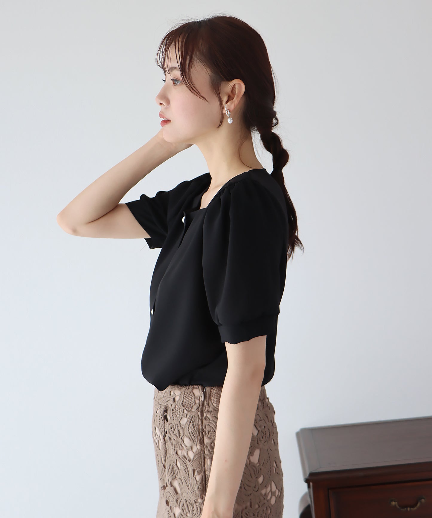 【TIME SALE】パールボタンブラウス【ネコポス】