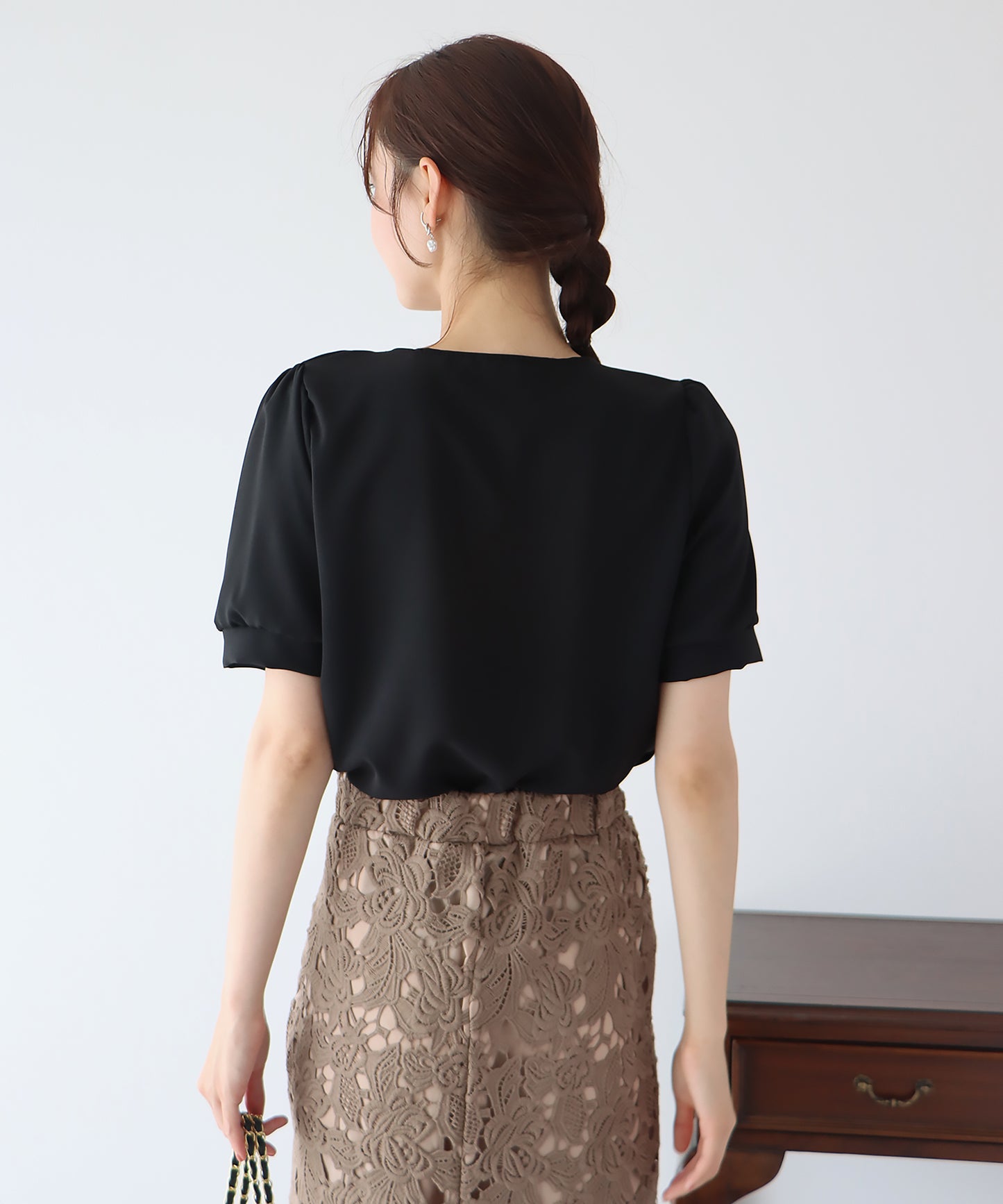 【TIME SALE】パールボタンブラウス【ネコポス】